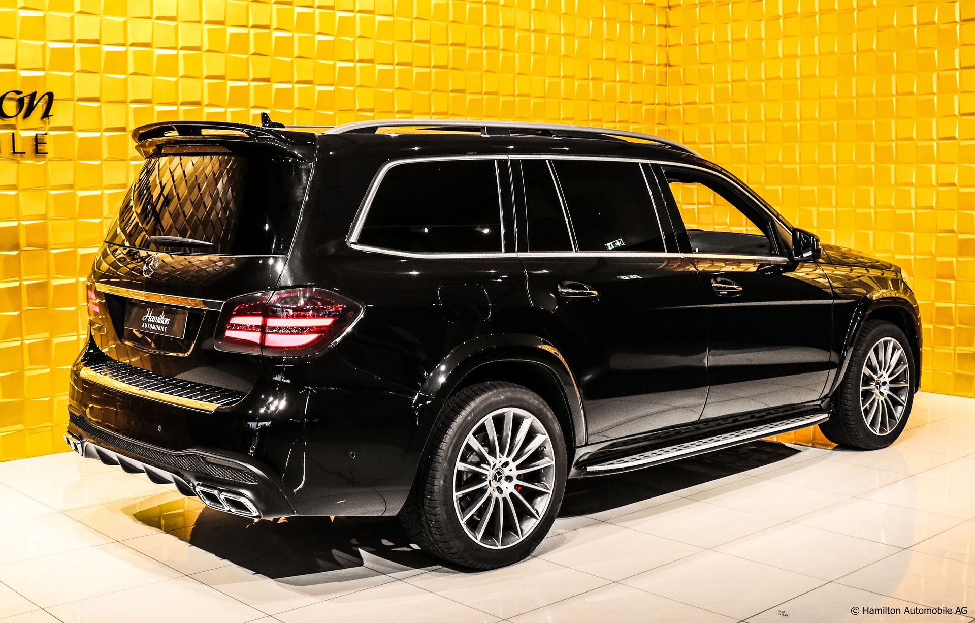 MERCEDES-BENZ GLS 350d 4Matic 9G-Tronic AMG Body Kit-image-7