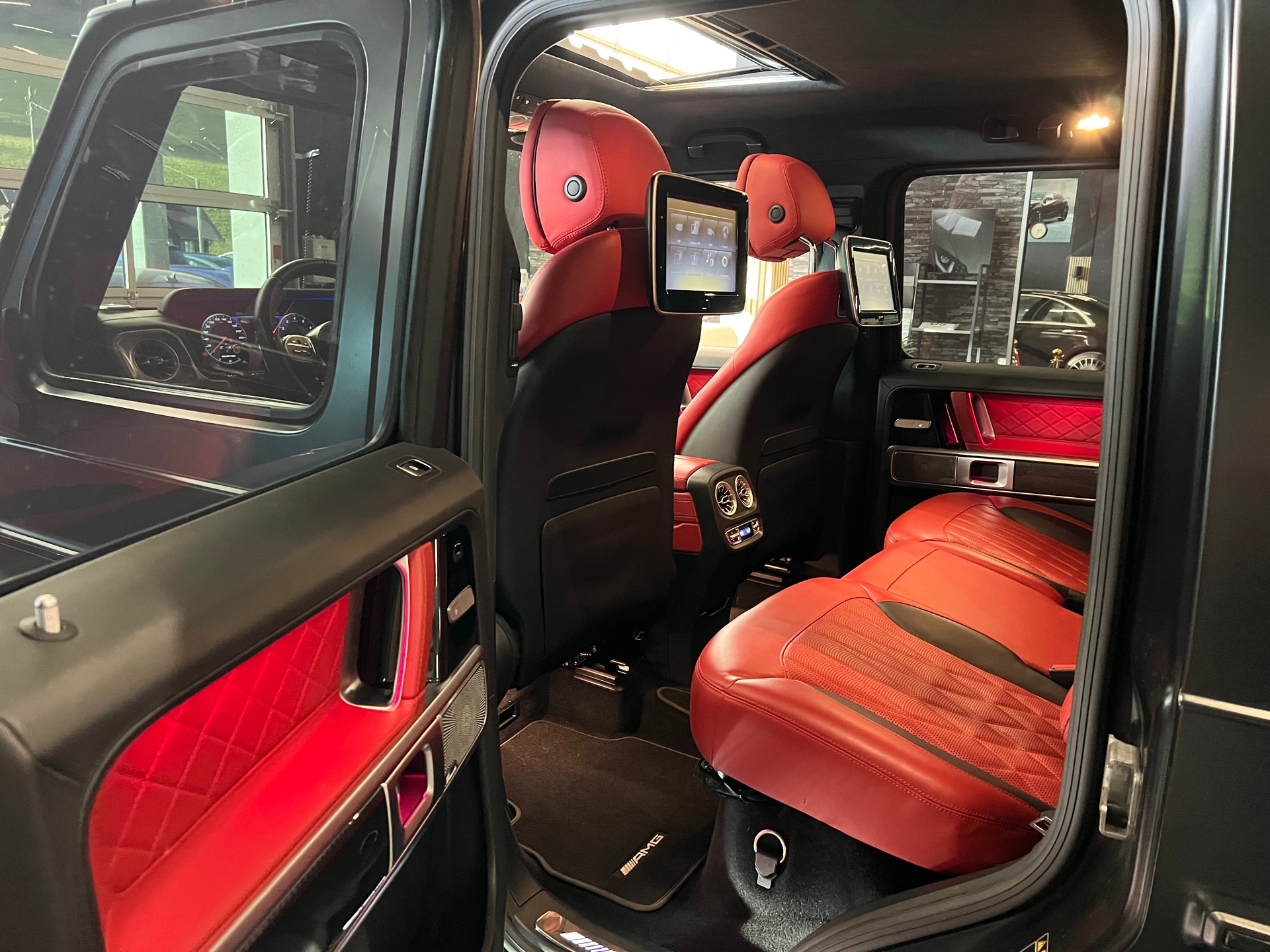 MERCEDES-BENZ G 63 AMG Speedshift Plus G-Tronic-image-10
