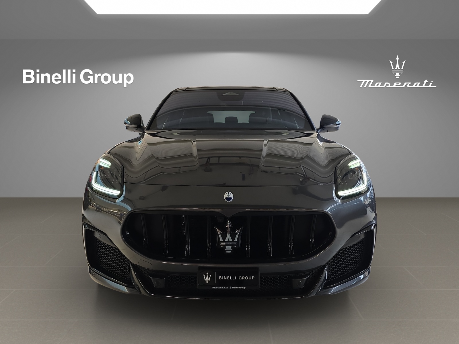MASERATI Grecale 3.0 Trofeo Automatica-showroom-element-1