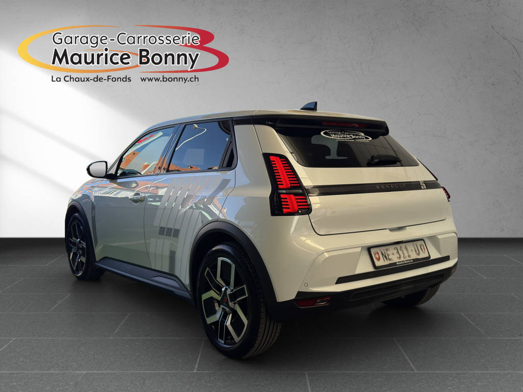RENAULT 5 E-Tech Comfort Range techno-image-1