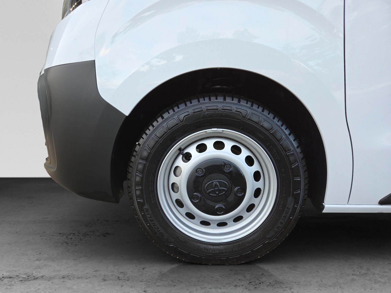 TOYOTA Proace 2.0D Plattform Medium-image-8