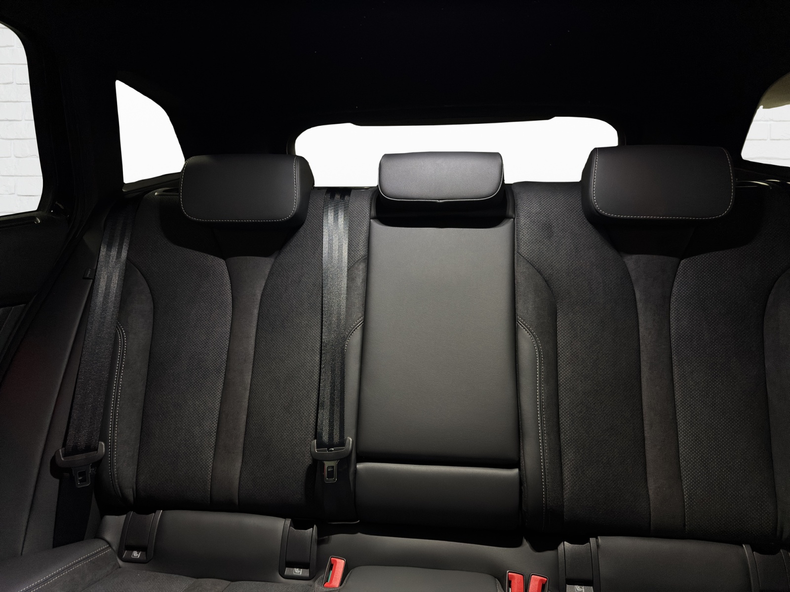 SKODA Enyaq 85x Sportline 4x4-image-6