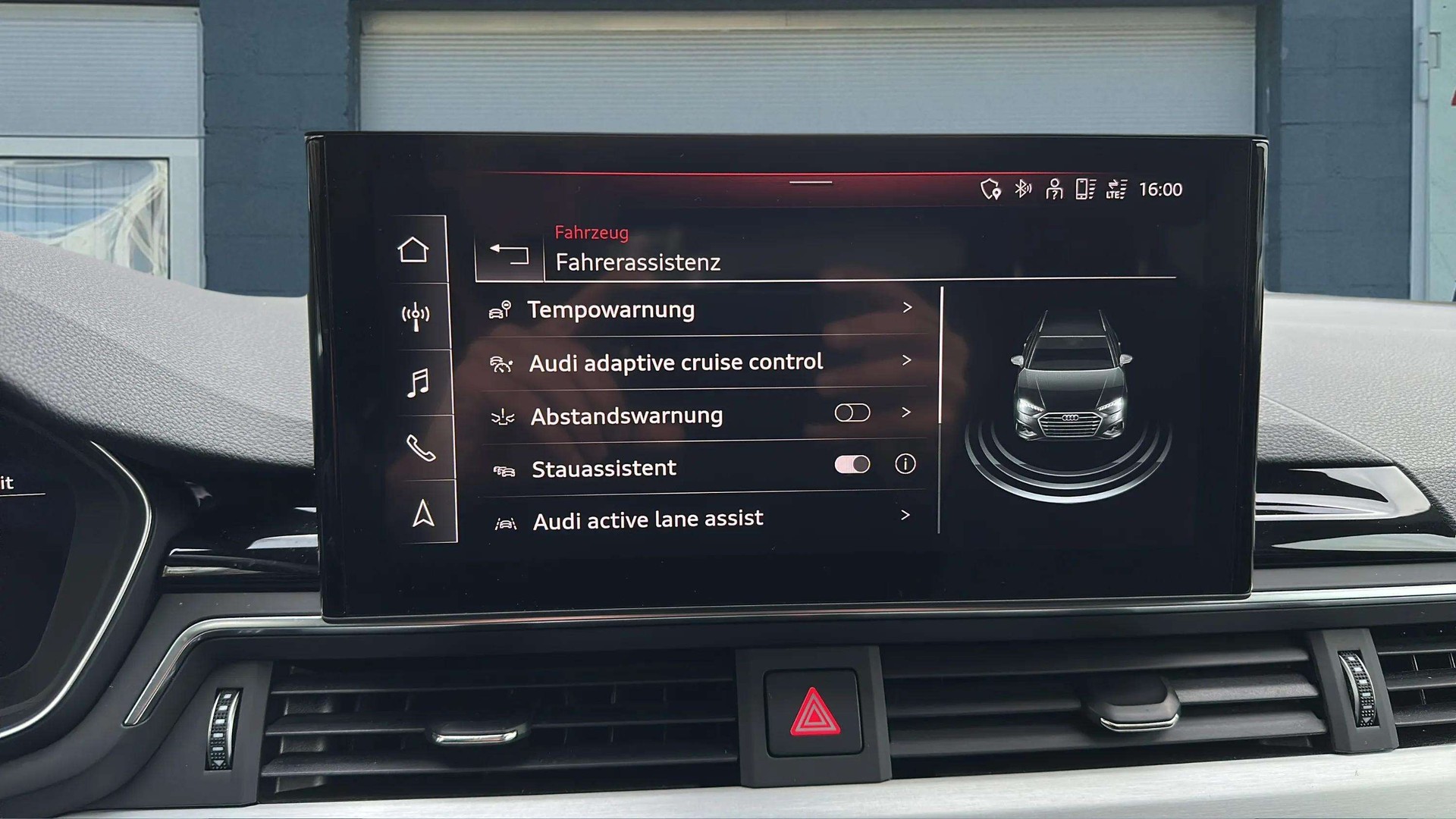 AUDI S4 Avant 3.0 TDI M-HEV quattro tiptronic mit AHK + Panoramadach & Standheizung-image-18