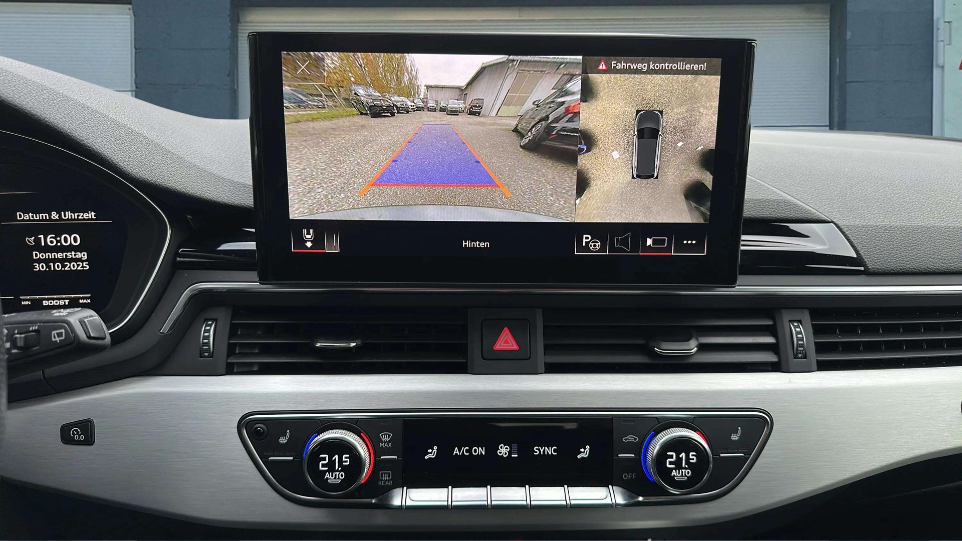 AUDI S4 Avant 3.0 TDI M-HEV quattro tiptronic mit AHK + Panoramadach & Standheizung-image-16