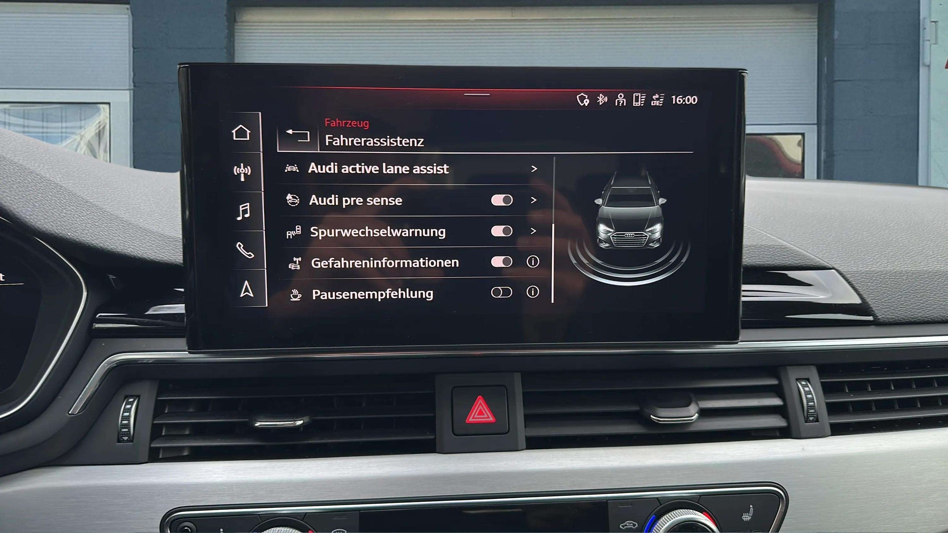 AUDI S4 Avant 3.0 TDI M-HEV quattro tiptronic mit AHK + Panoramadach & Standheizung-image-21