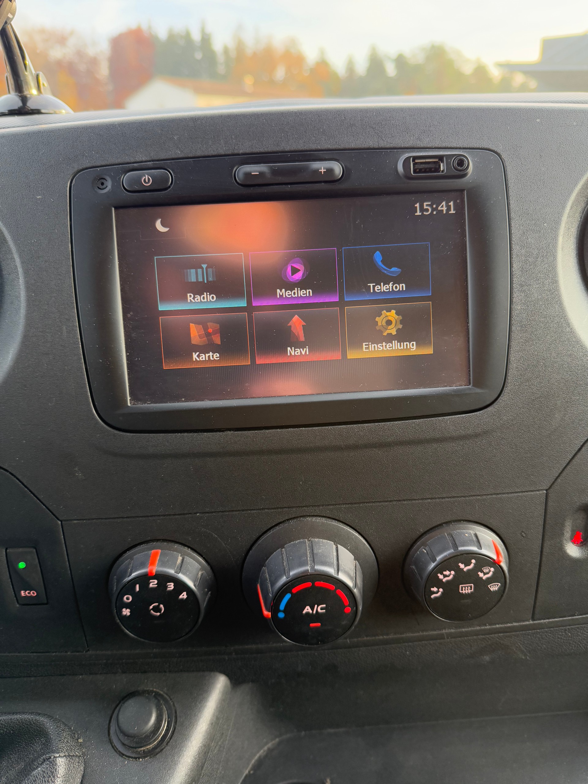 RENAULT Master T35 ENERGY 2.3dCi 145 L3 Hebebühne-image-11