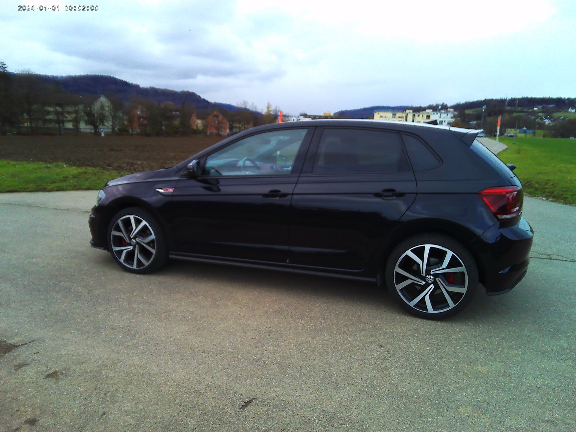 VW Polo 2.0 TSI GTI DSG-image-8