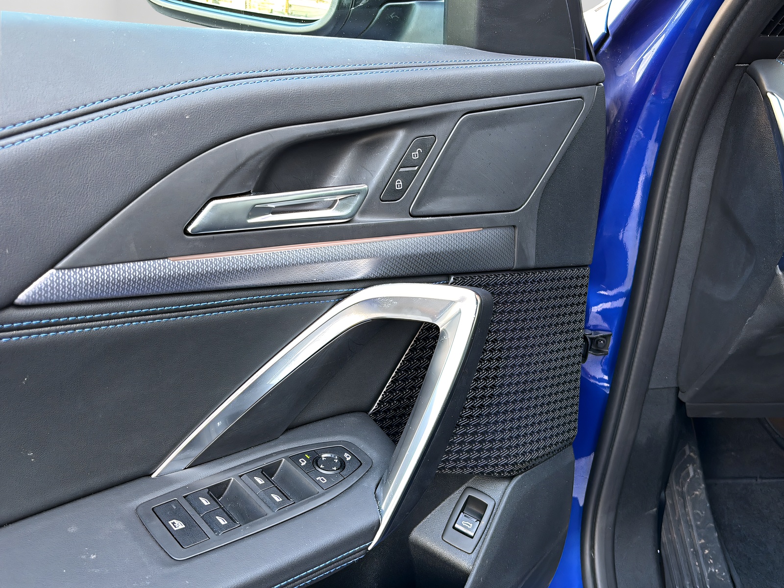 BMW X1 20d xDrive paddles-image-16