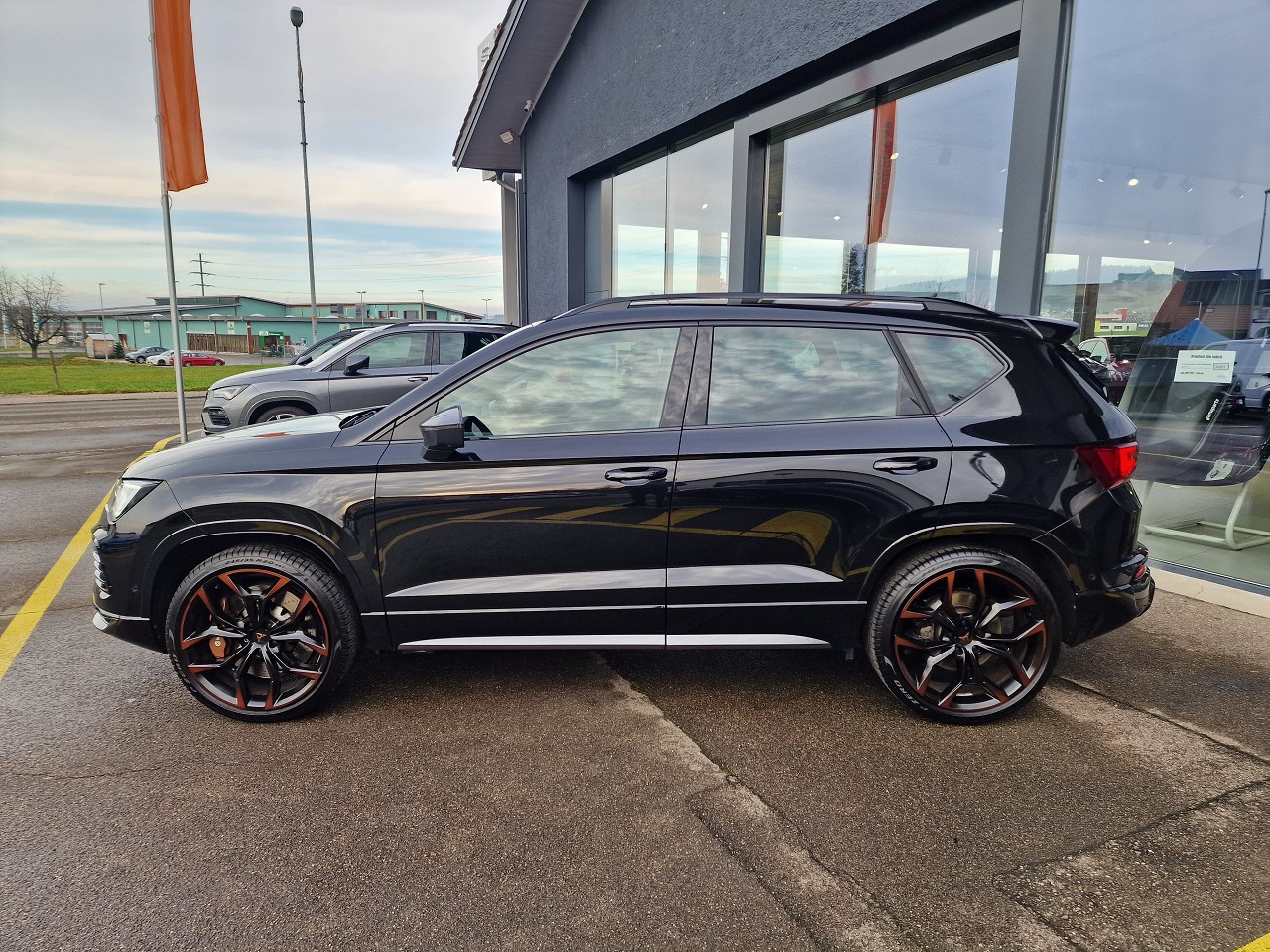 CUPRA Ateca 2.0TSI 4Drive DSG-showroom-element-2