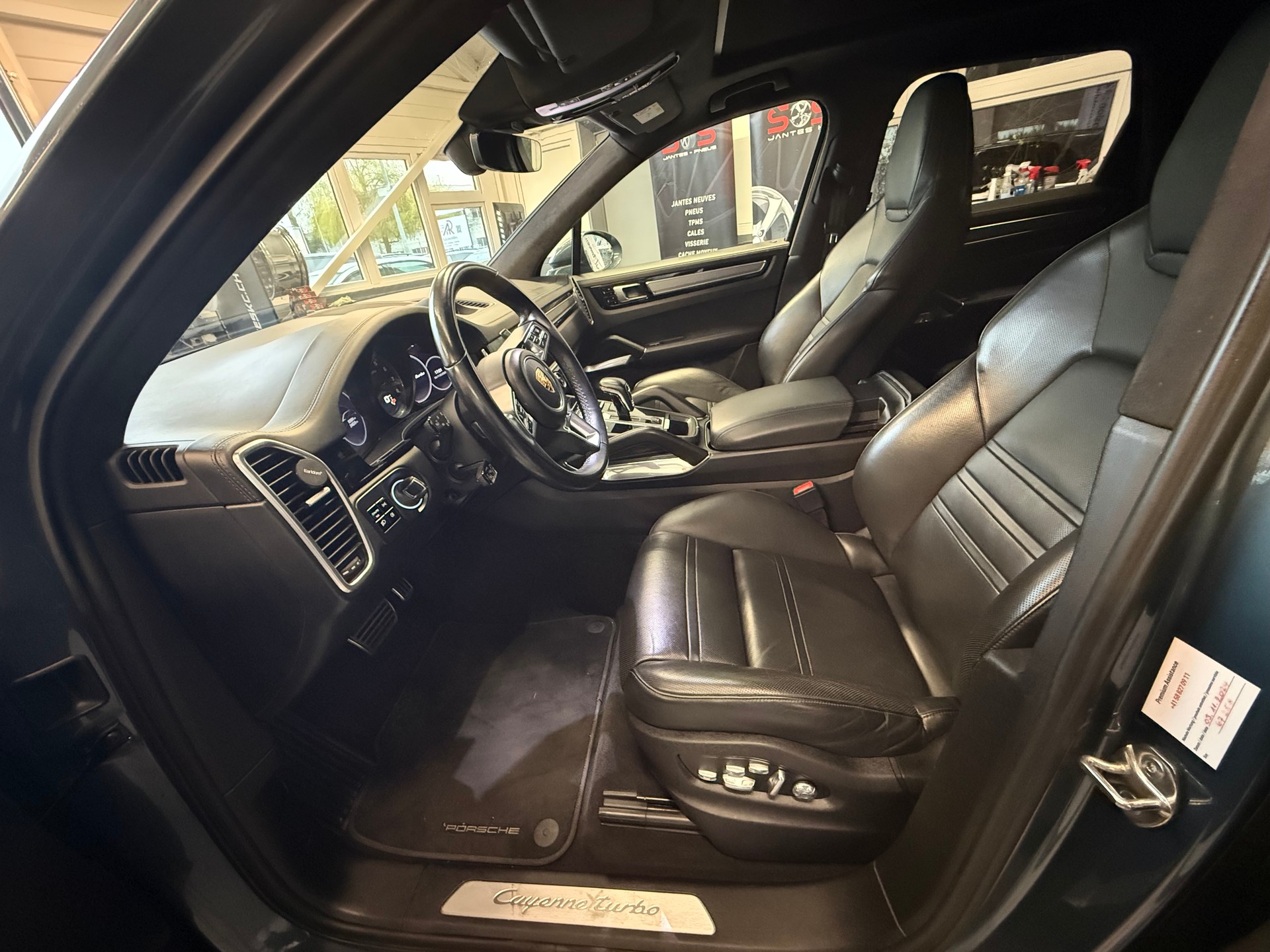 PORSCHE Cayenne Turbo CH🇨🇭-image-8
