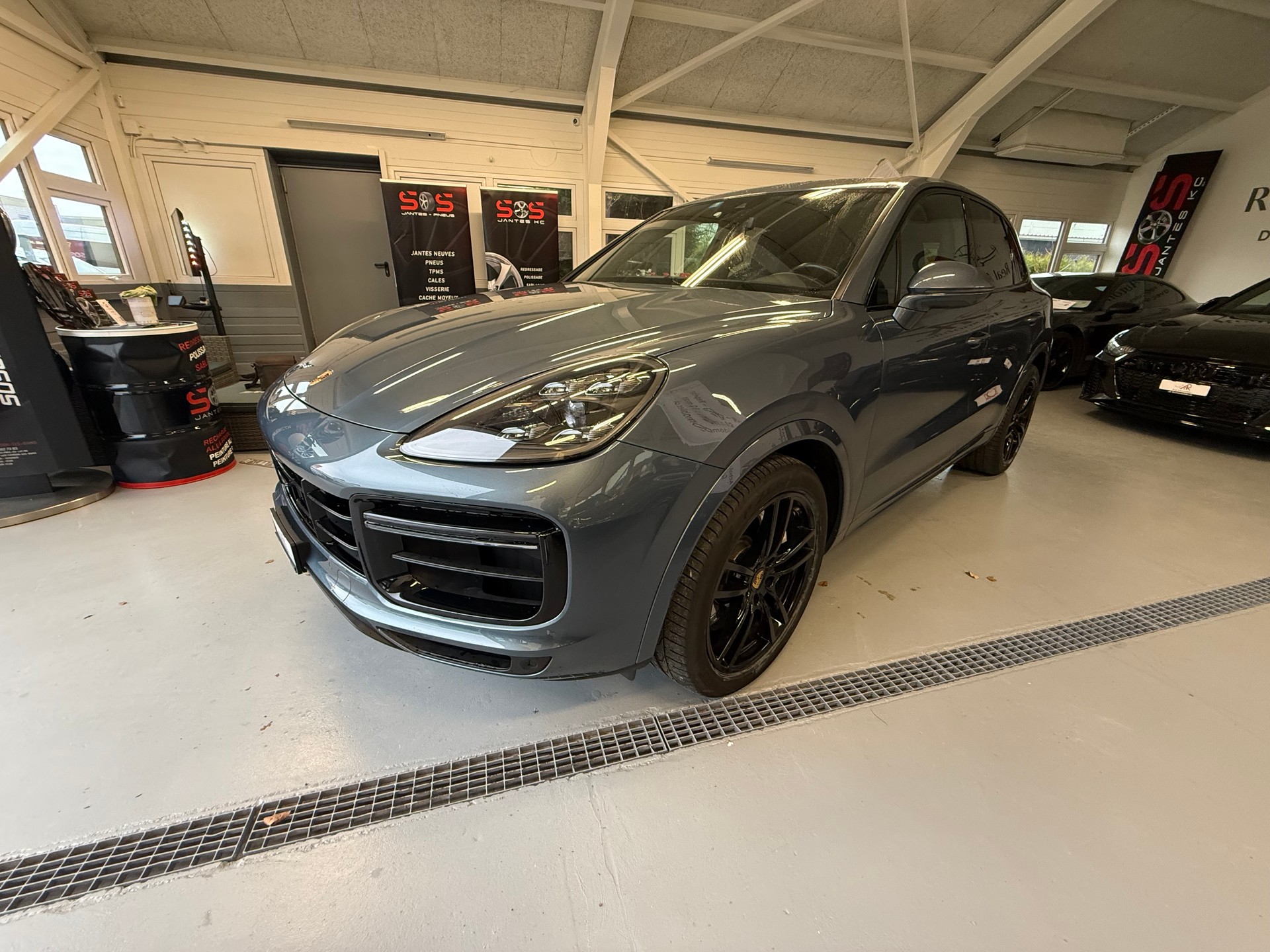 PORSCHE Cayenne Turbo CH🇨🇭