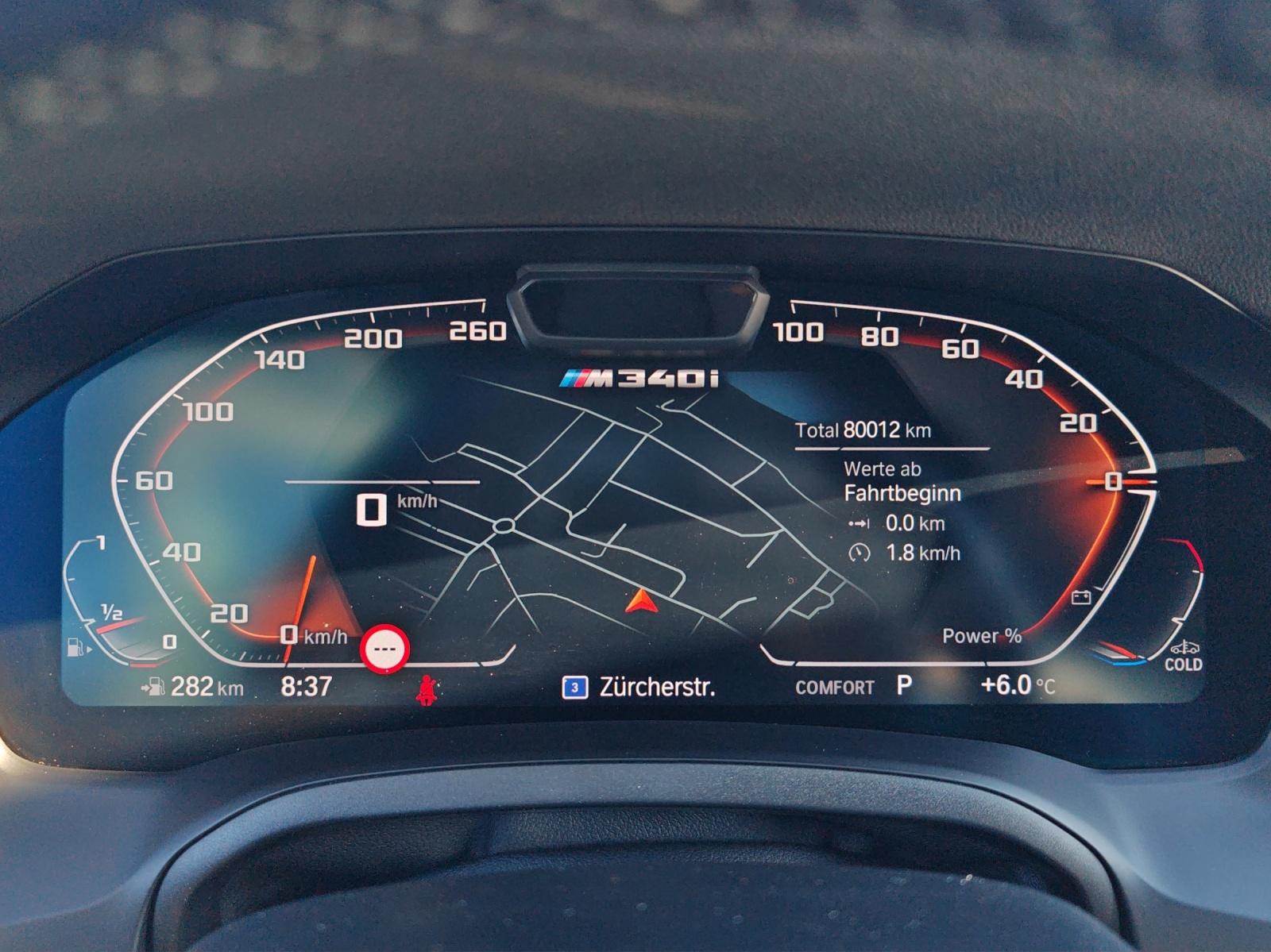 BMW M340i xDrive Touring-image-13