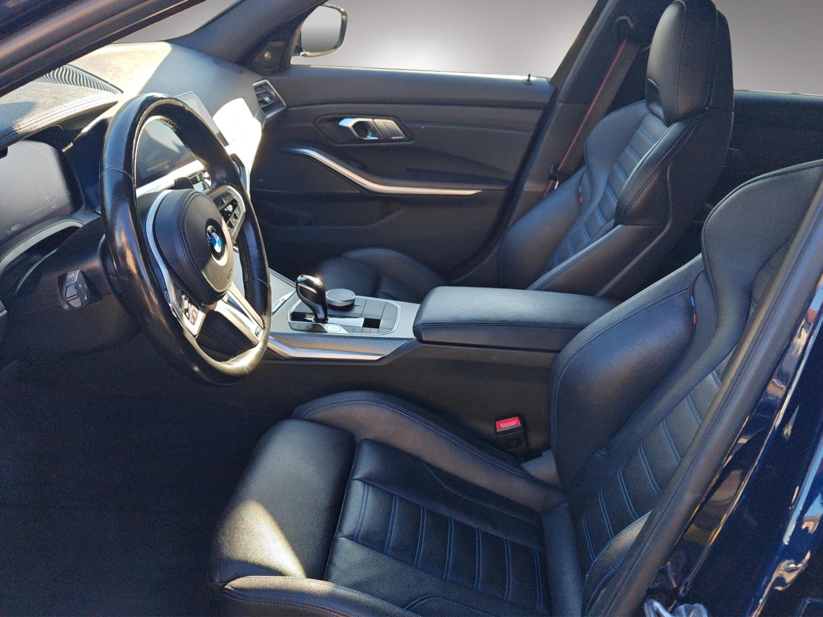 BMW M340i xDrive Touring-image-8