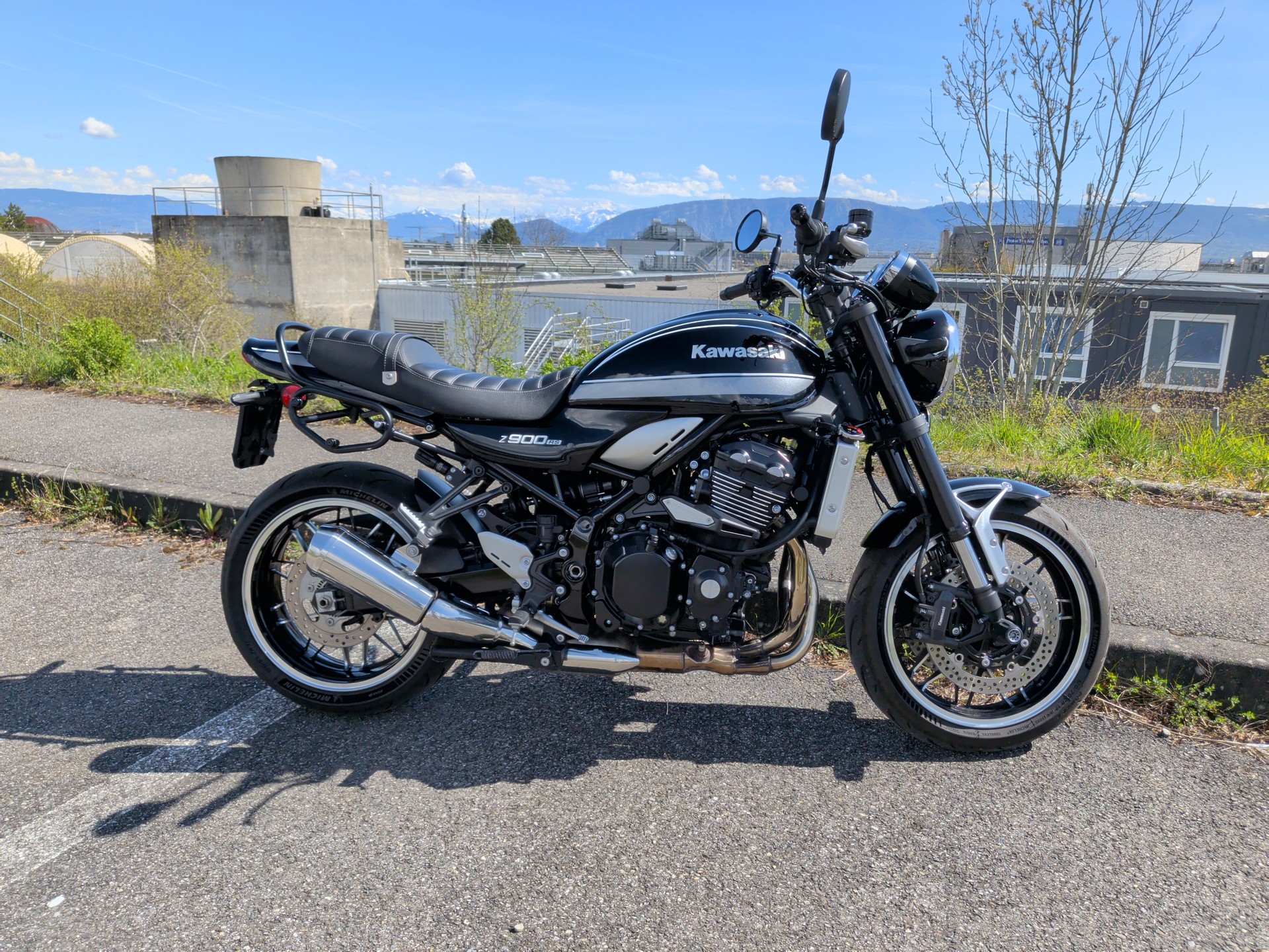 KAWASAKI Z 900 RS-image-1