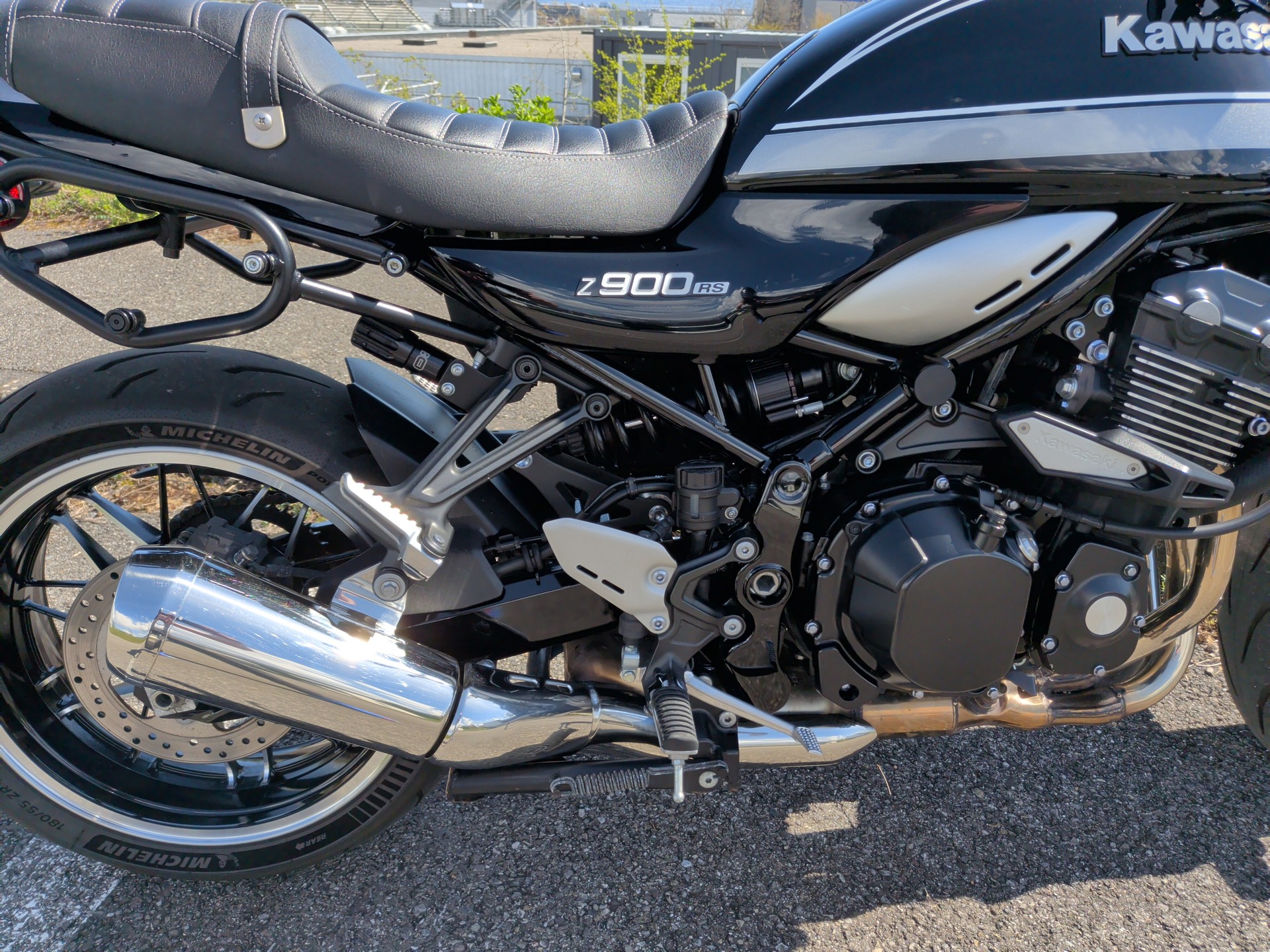 KAWASAKI Z 900 RS-image-3