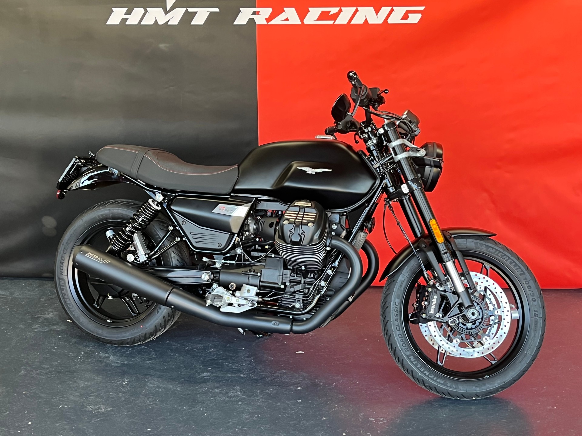 MOTO GUZZI V7 IV 850 Special Black level Evo-image-0