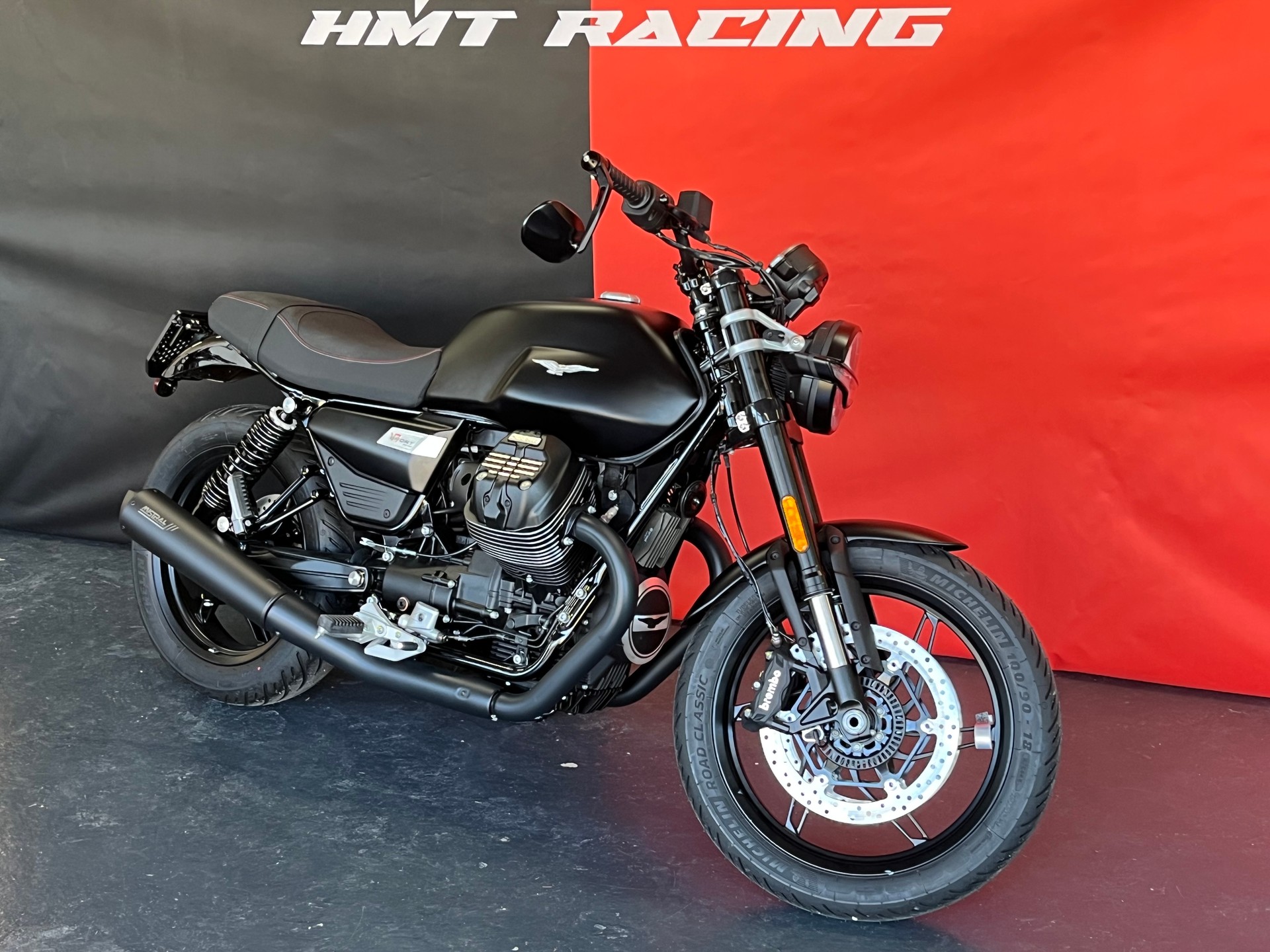 MOTO GUZZI V7 IV 850 Special Black level Evo-image-1