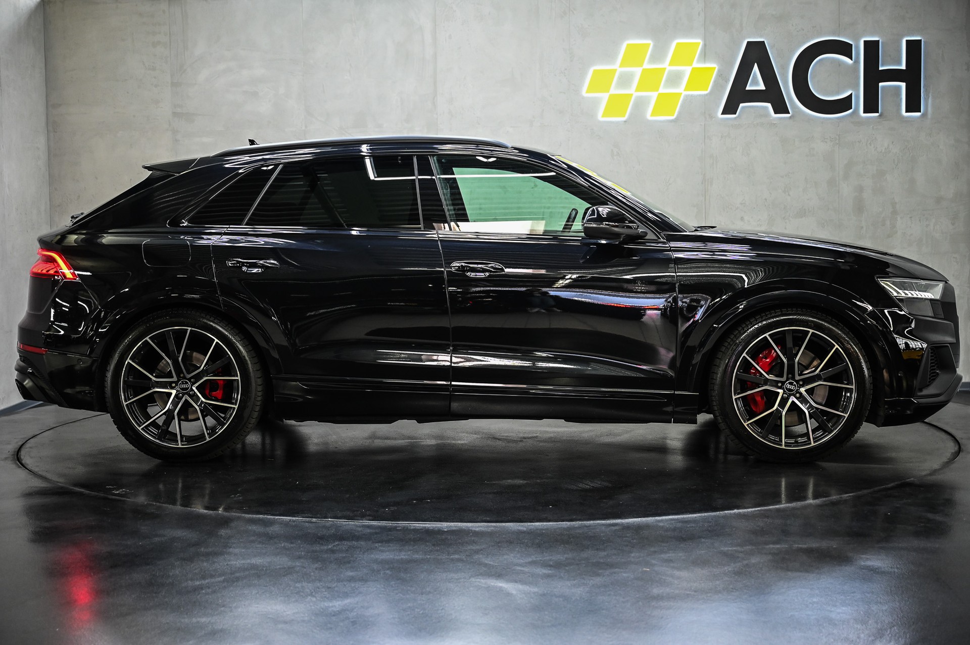 AUDI SQ8 4.0 V8 TDI quattro-image-10