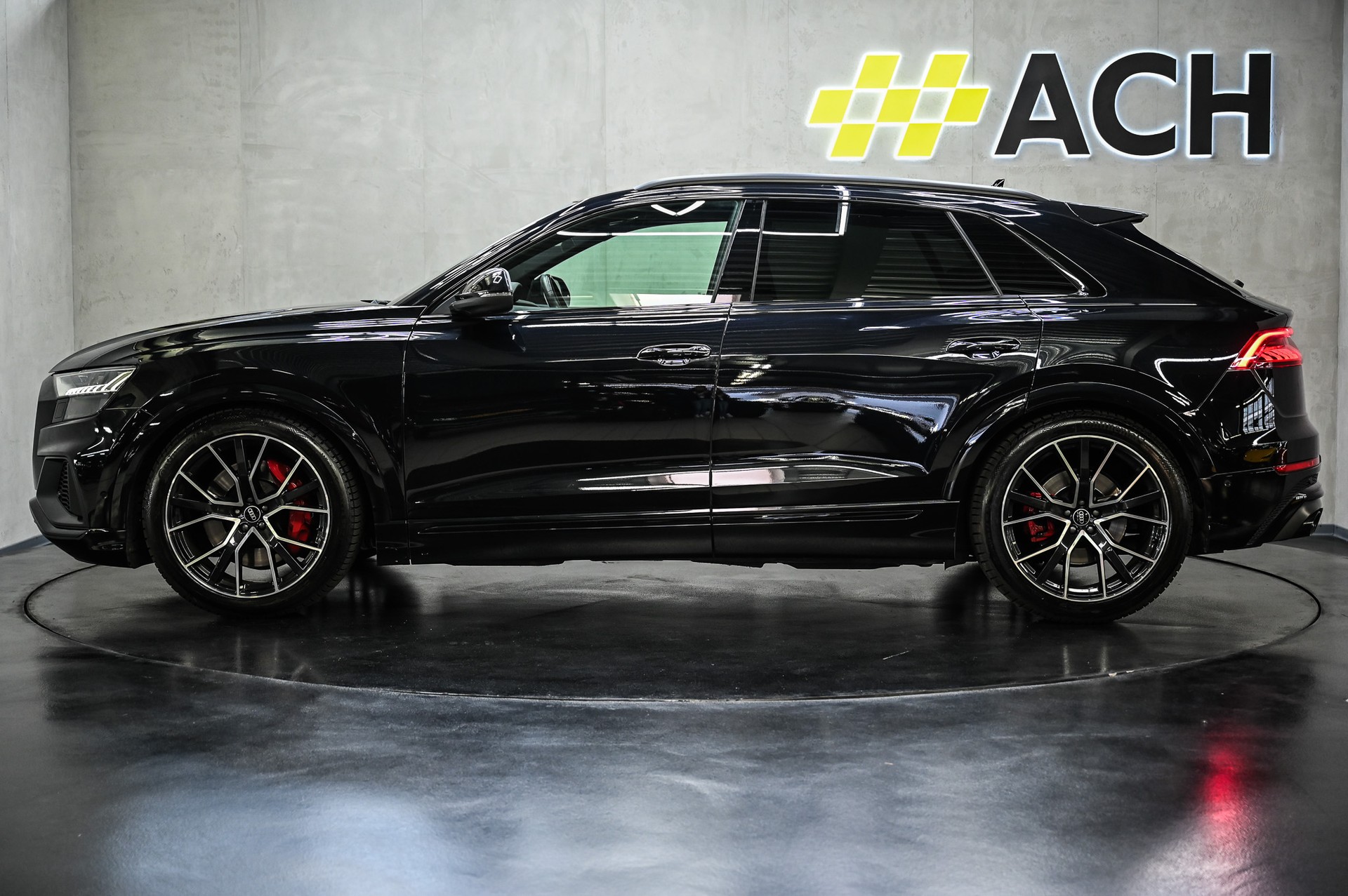 AUDI SQ8 4.0 V8 TDI quattro-image-4