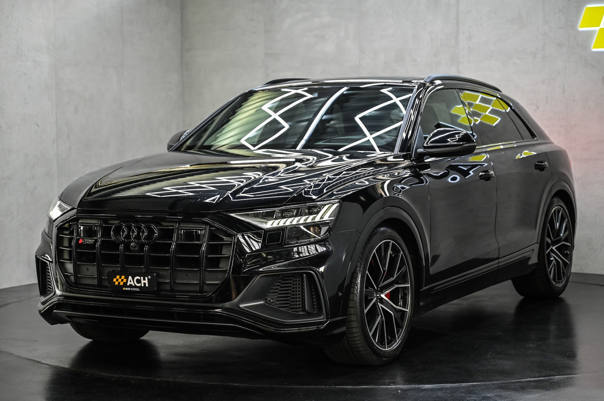 AUDI SQ8 4.0 V8 TDI quattro-showroom-element-2