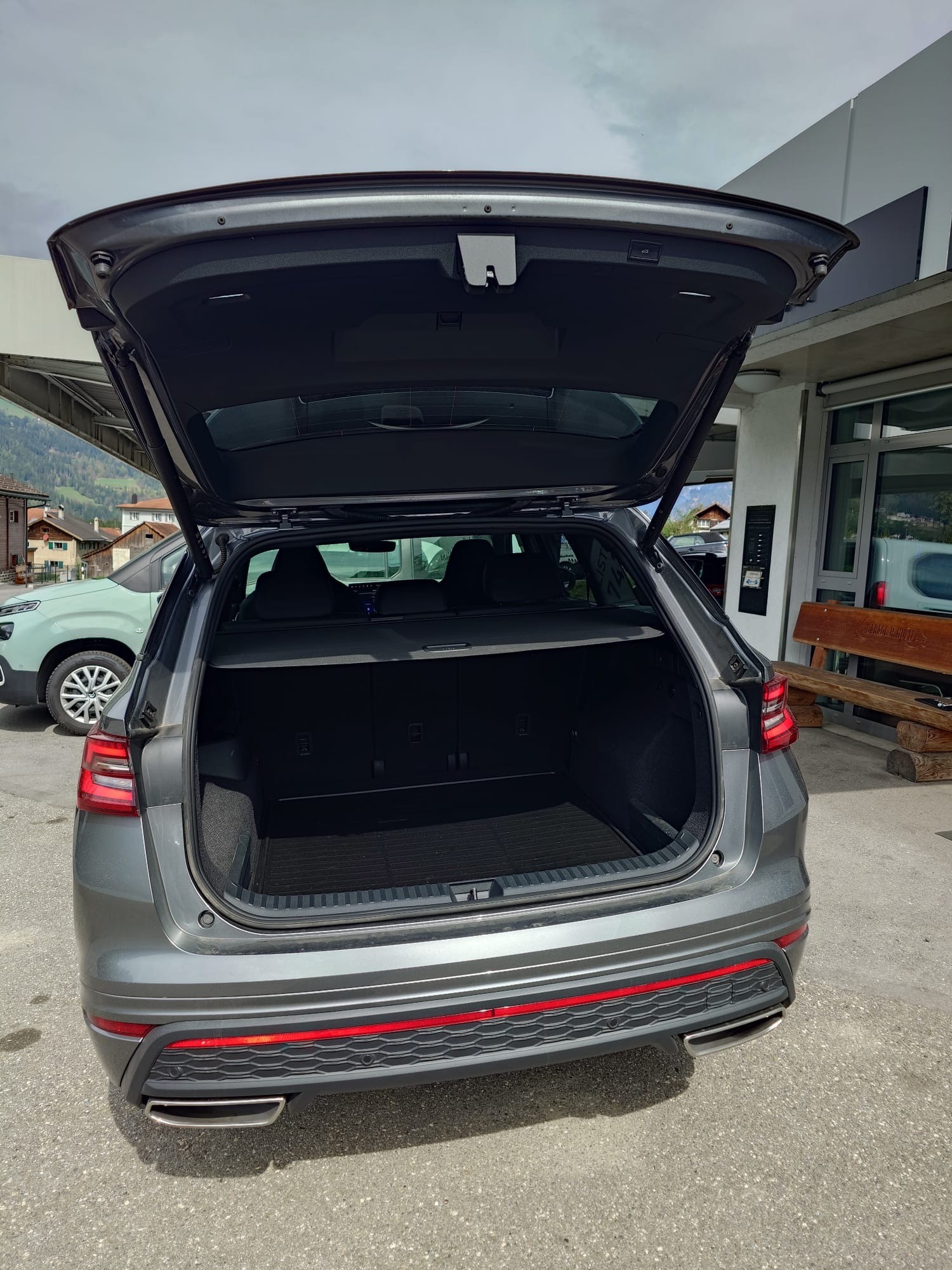 SKODA Kodiaq 2.0 TSI RS 4x4-image-3