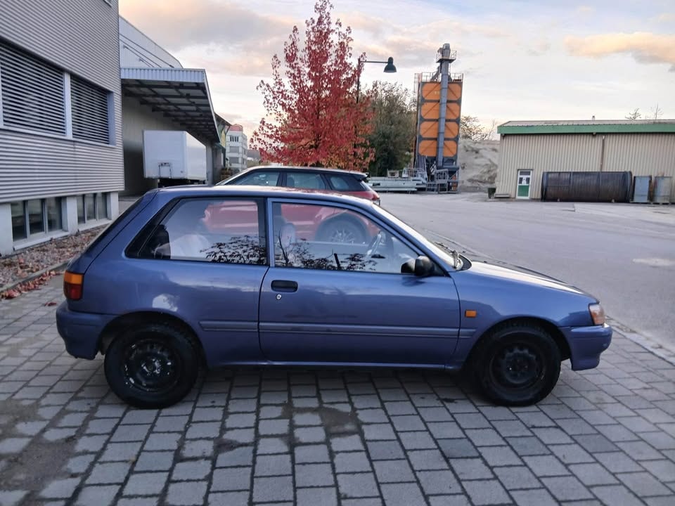 TOYOTA 1300 EFI