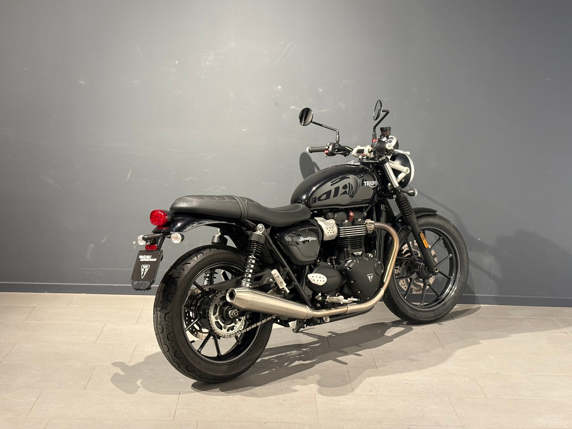 TRIUMPH Street Twin 900 i (35kW)-image-5