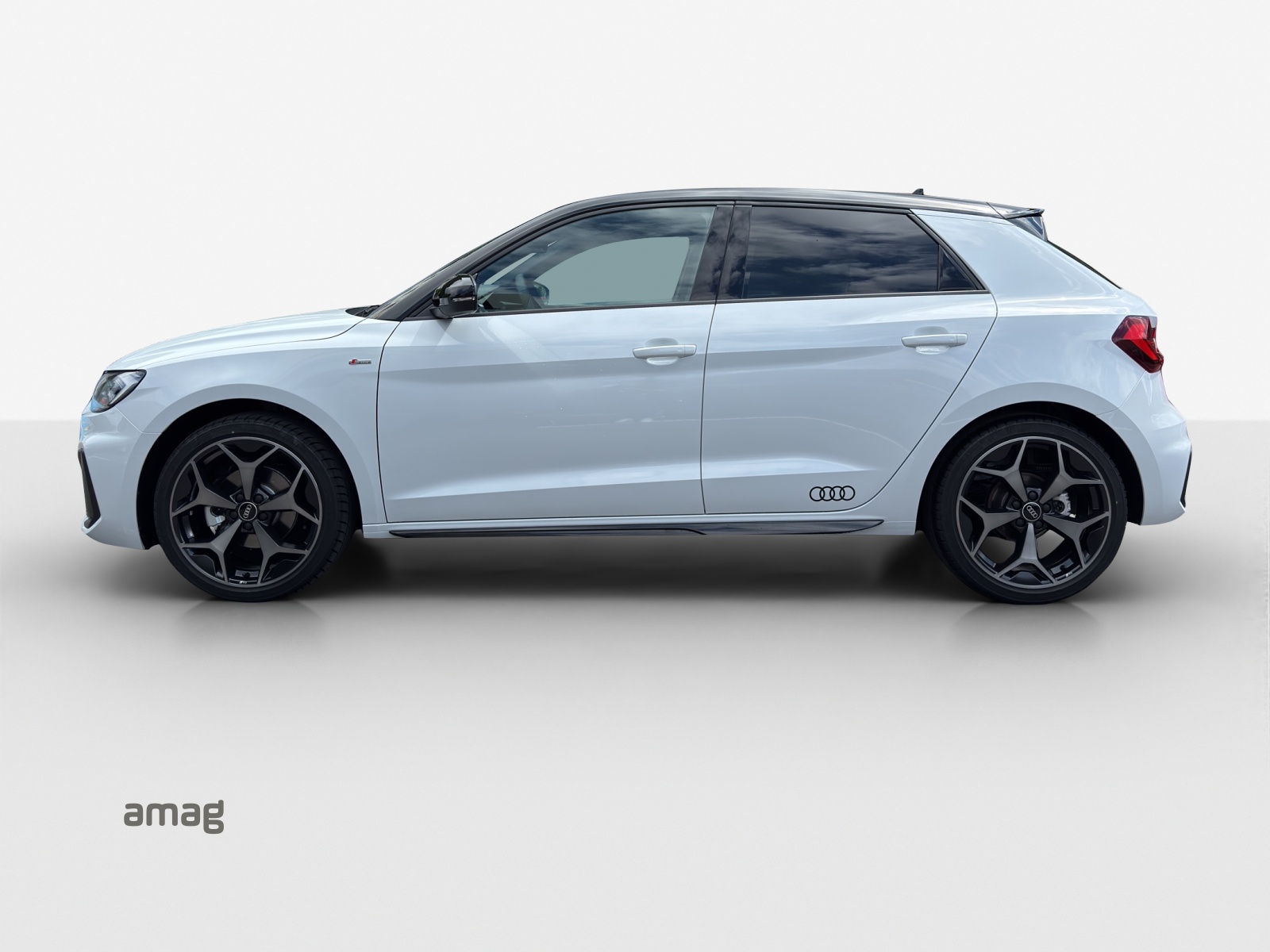 AUDI A1 Sportback 30 TFSI S Line Attraction S-tronic-image-1