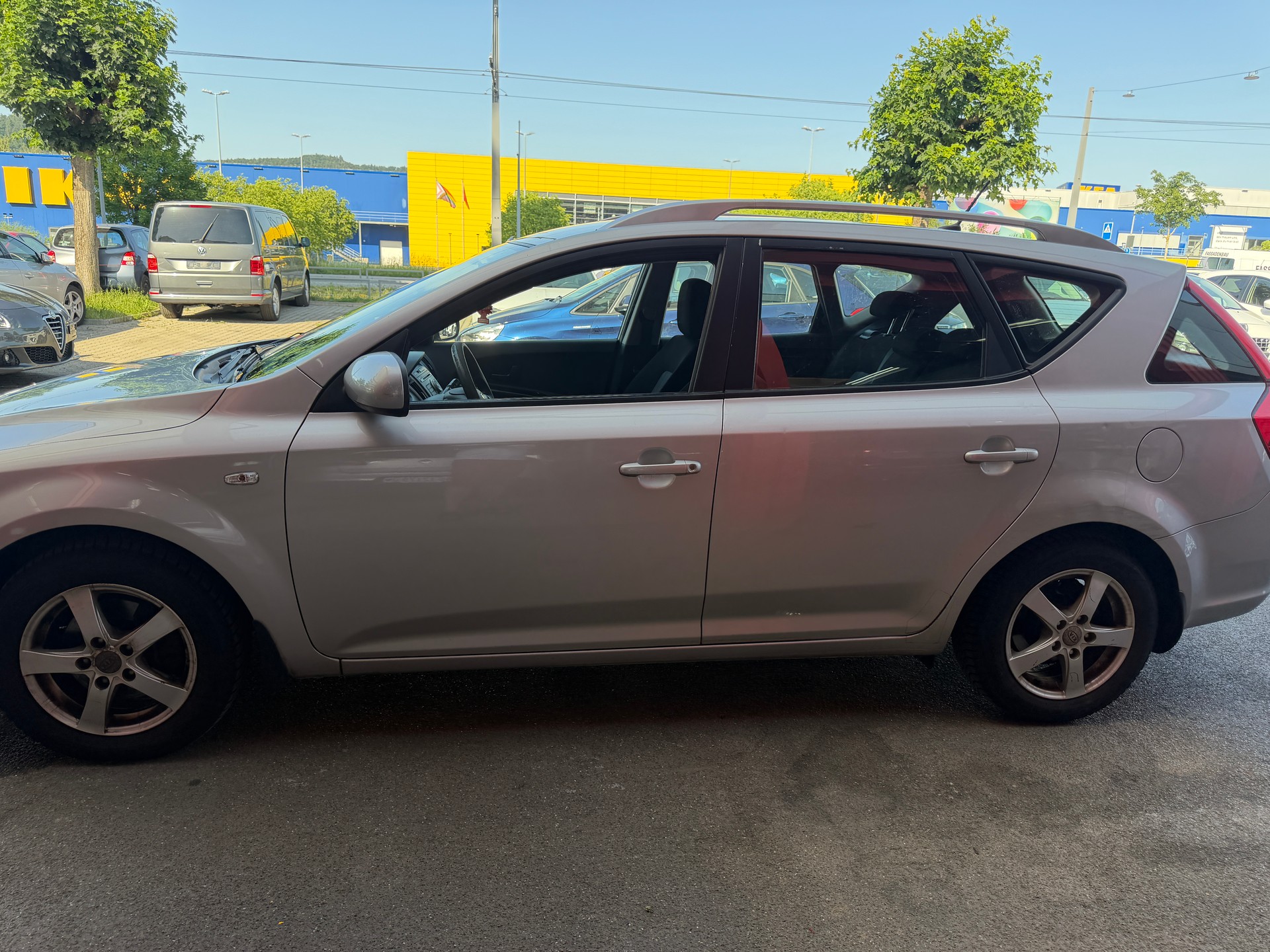 KIA Cee'd Sporty Wagon 1.4 16V Basic-showroom-element-3