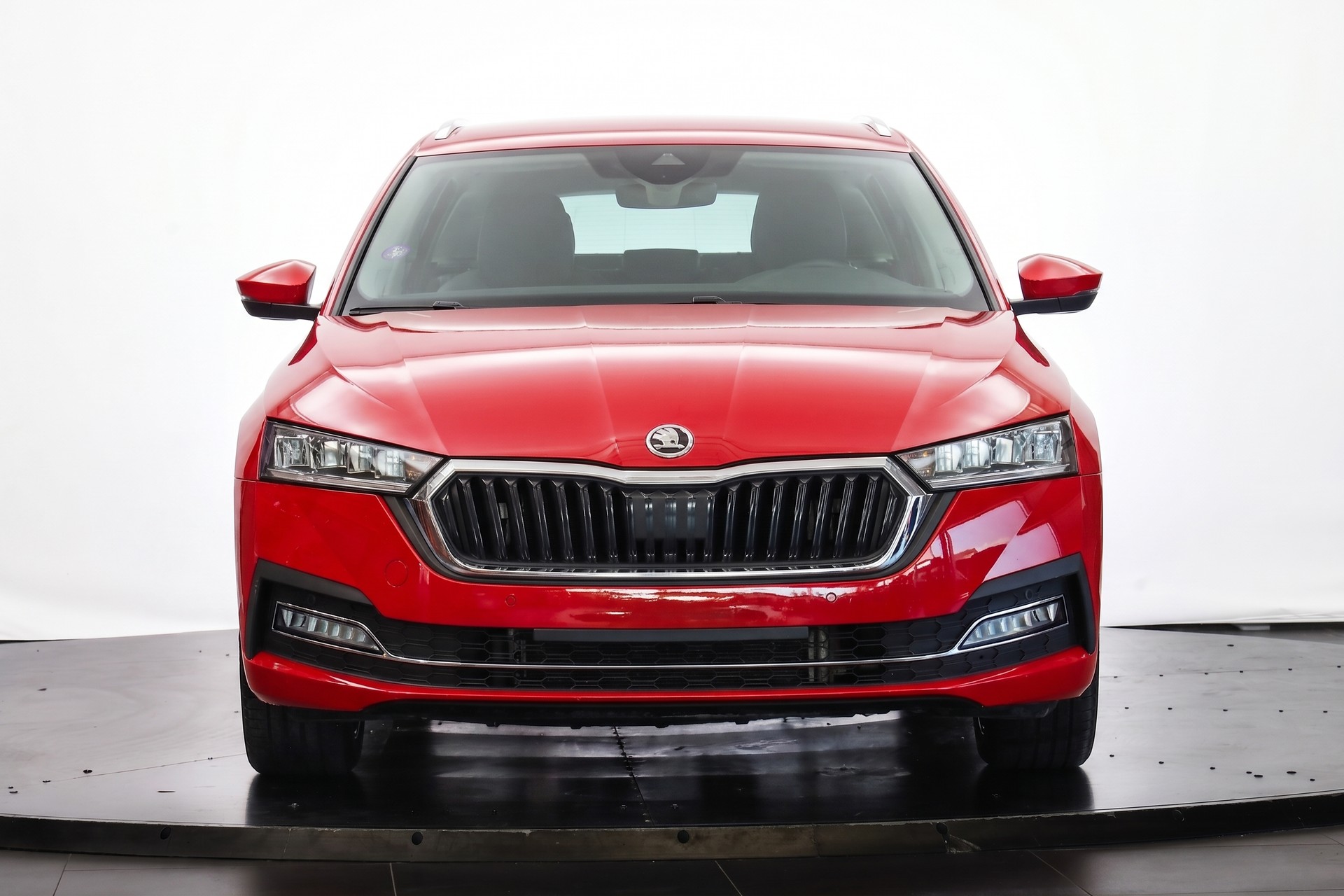 SKODA Octavia Combi 1.4 TSI PHEV DSG Style-showroom-element-1