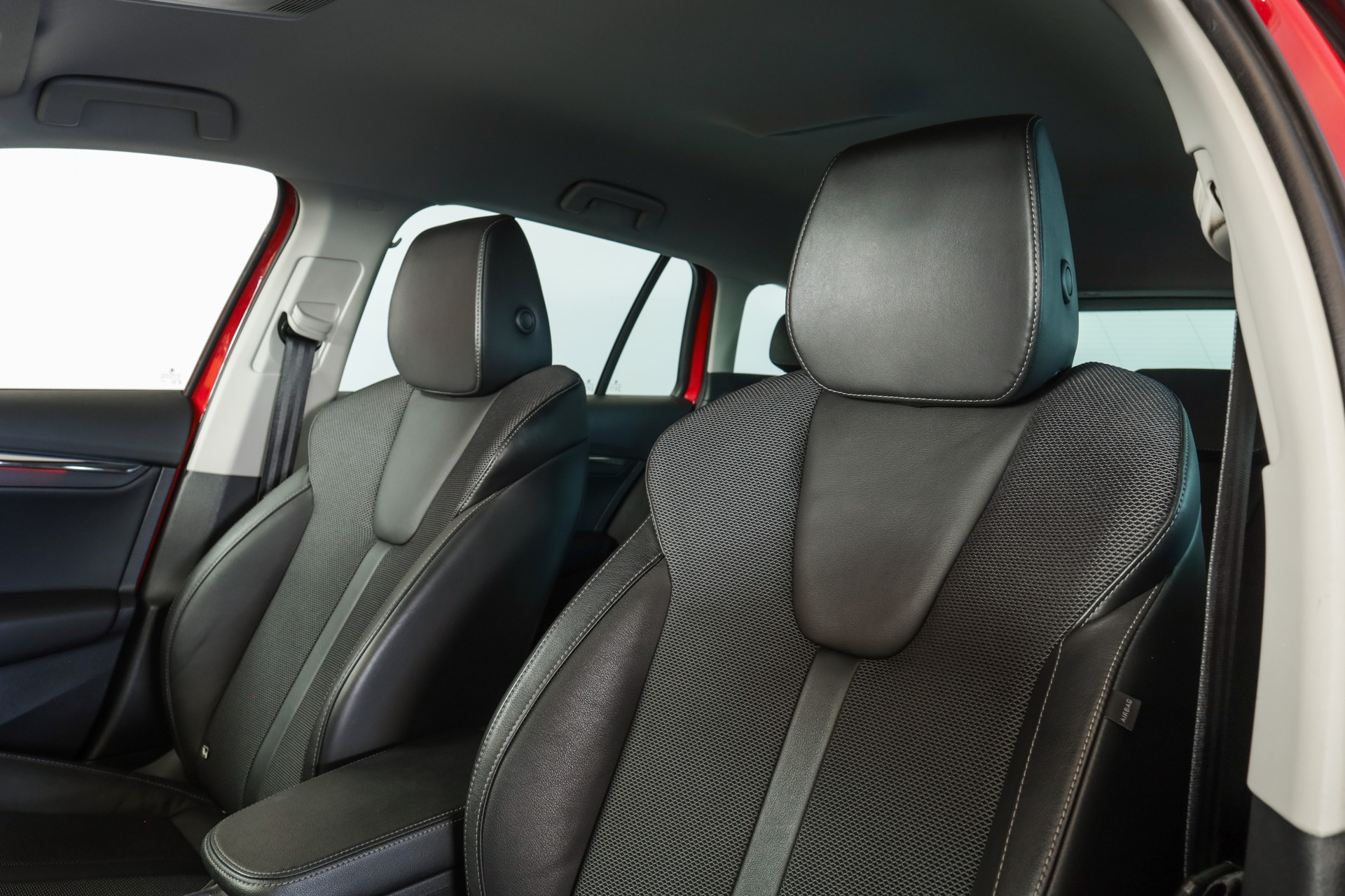 SKODA Octavia Combi 1.4 TSI PHEV DSG Style-image-18