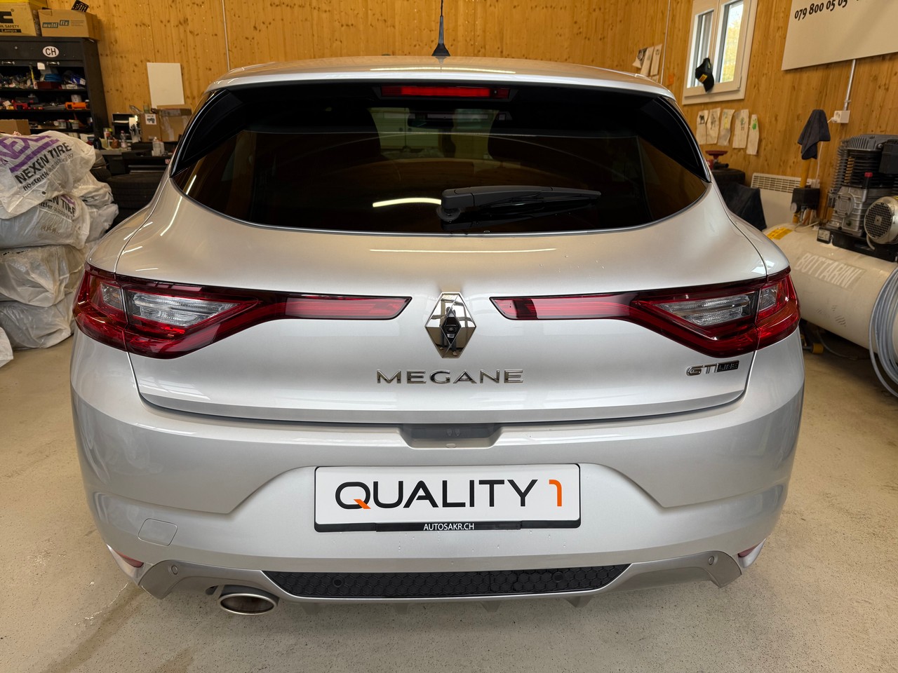RENAULT Mégane 1.3 16V Turbo GT Line EDC-showroom-element-3