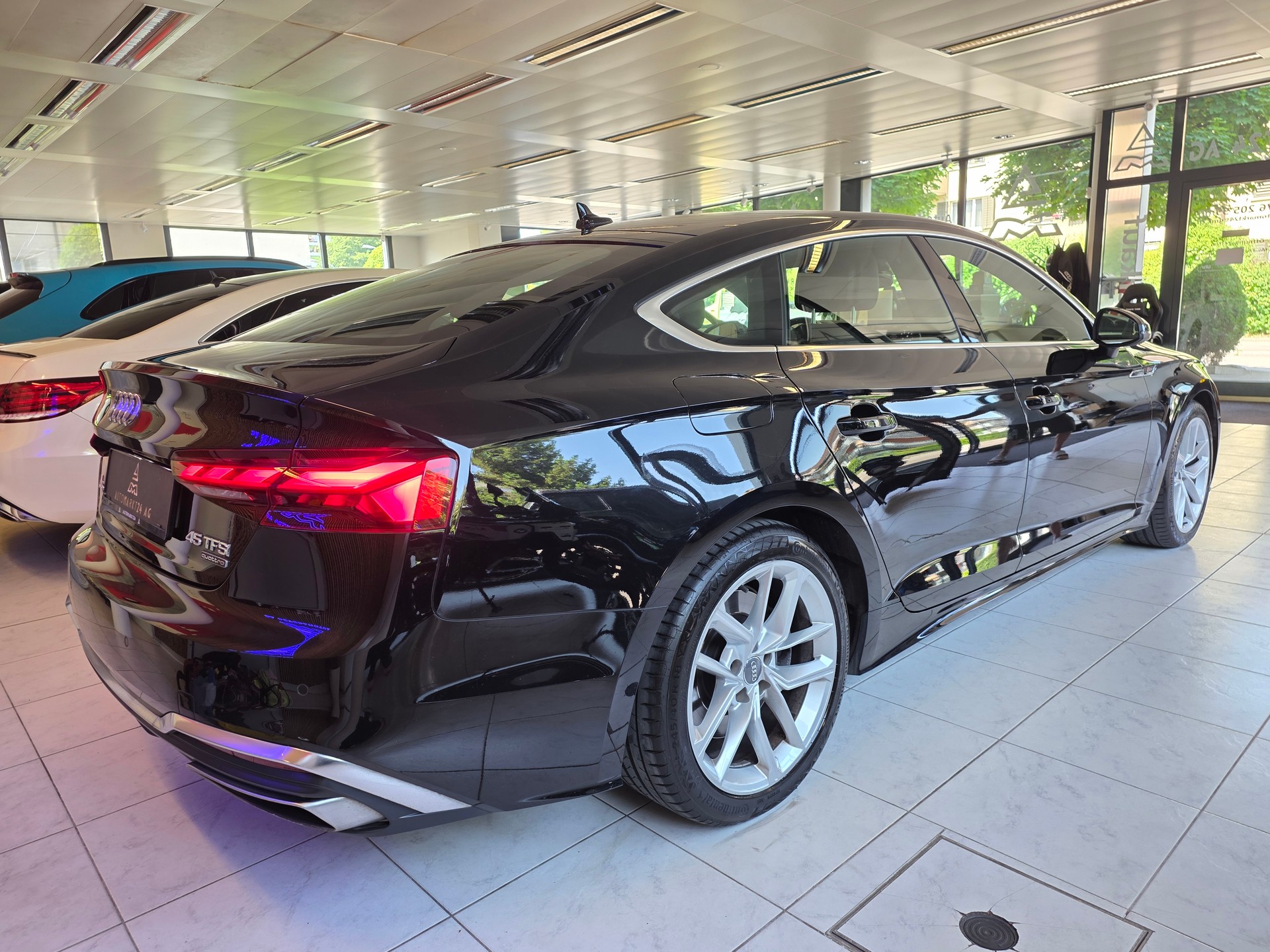 AUDI A5 Sportback 2.0 45 TFSI S Line quattro S-Tronic-image-15