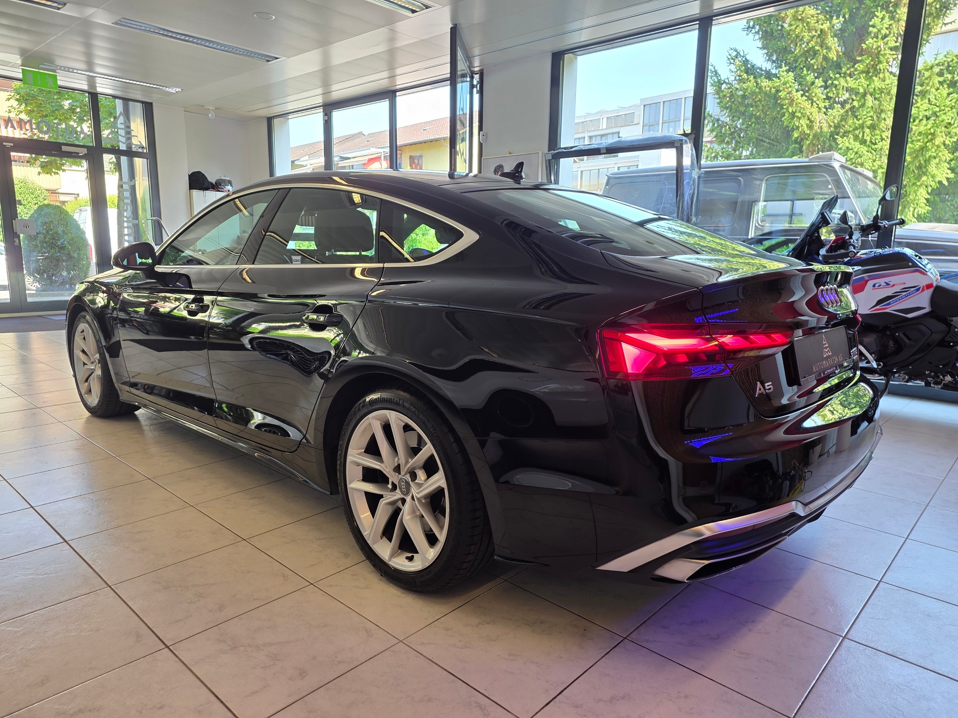 AUDI A5 Sportback 2.0 45 TFSI S Line quattro S-Tronic-image-13