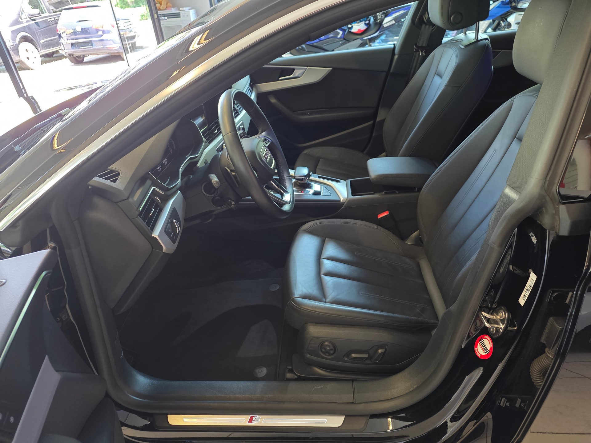 AUDI A5 Sportback 2.0 45 TFSI S Line quattro S-Tronic-image-4