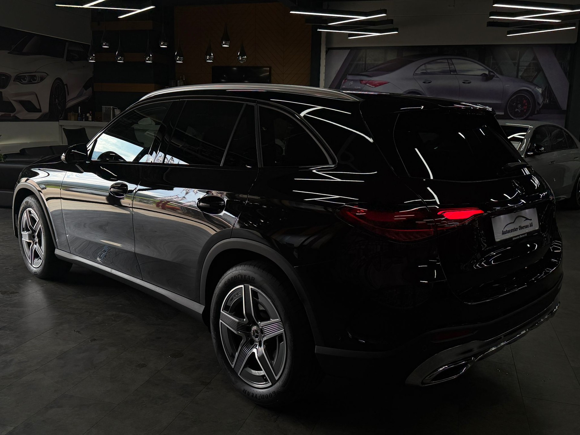 MERCEDES-BENZ GLC 450d 4Matic AMG Line 9G-Tronic-image-6