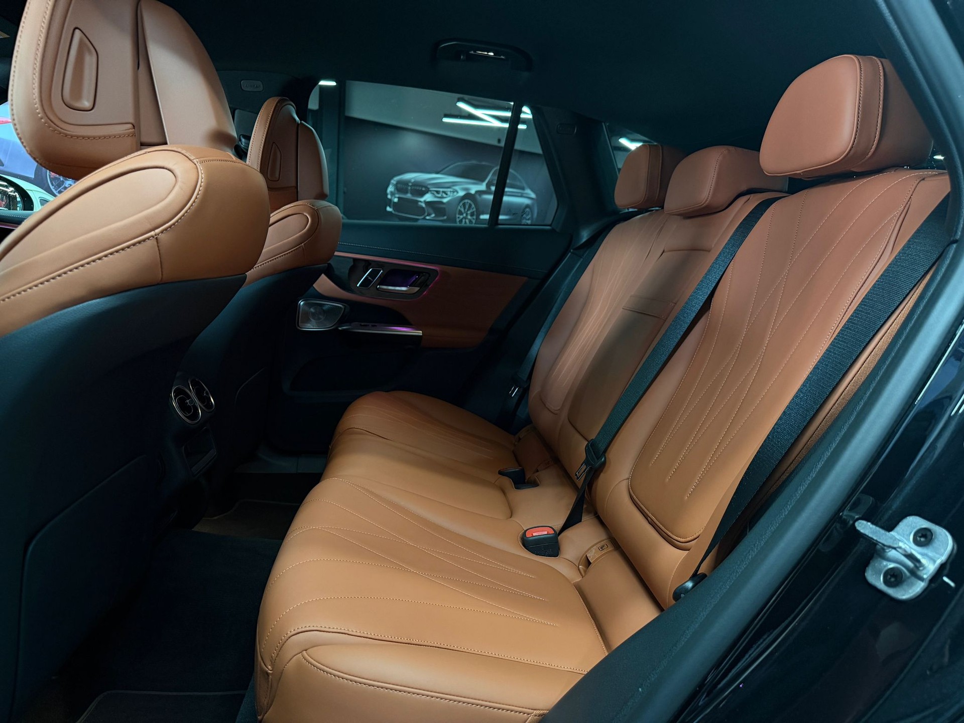 MERCEDES-BENZ GLC 450d 4Matic AMG Line 9G-Tronic-image-16
