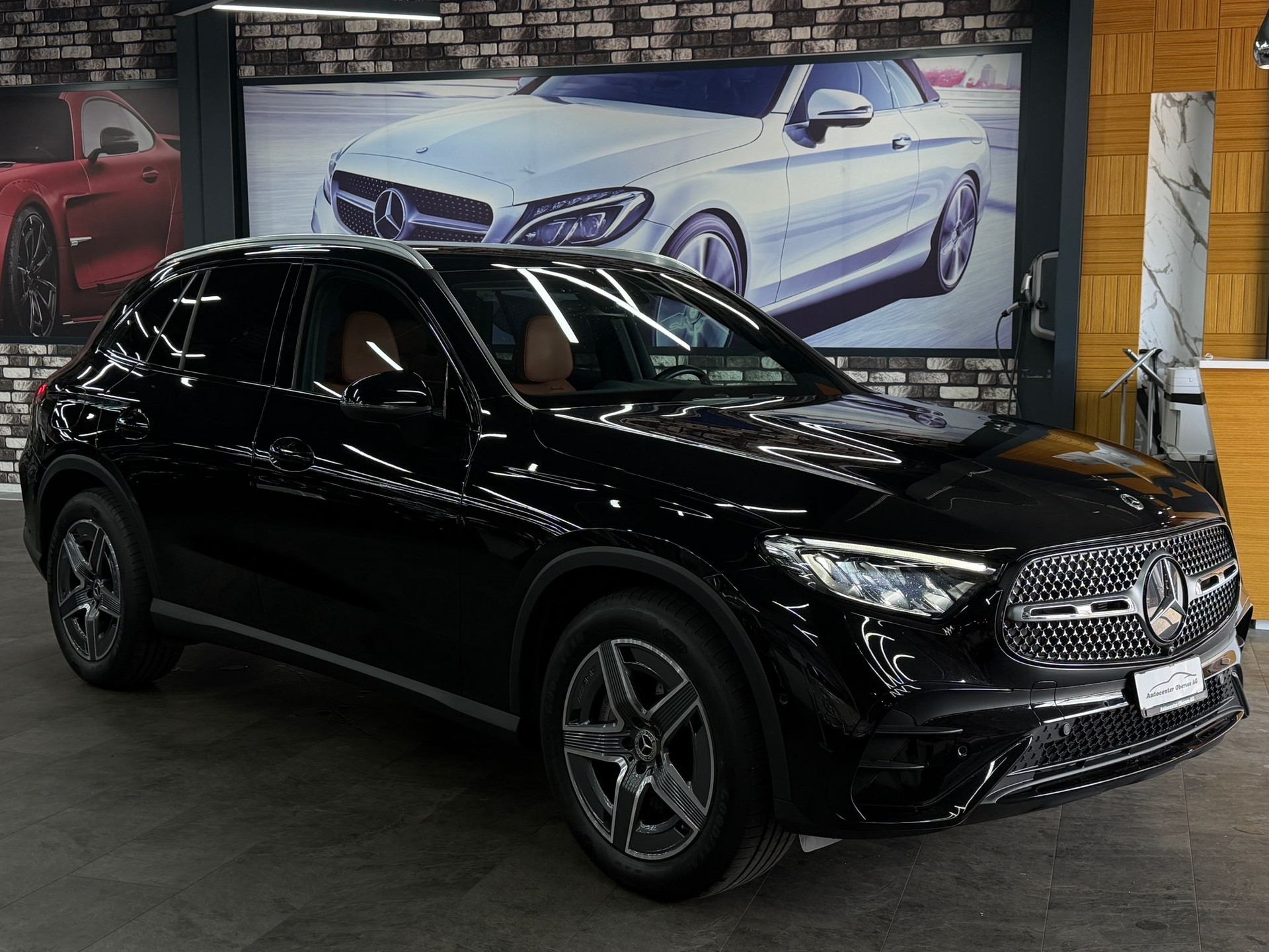 MERCEDES-BENZ GLC 450d 4Matic AMG Line 9G-Tronic-showroom-element-2