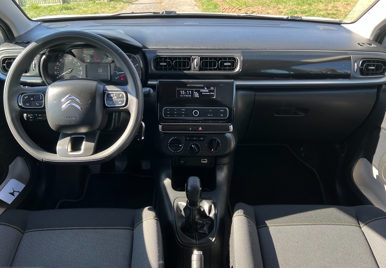 CITROEN C3 1.2i PureTech Feel-image-9