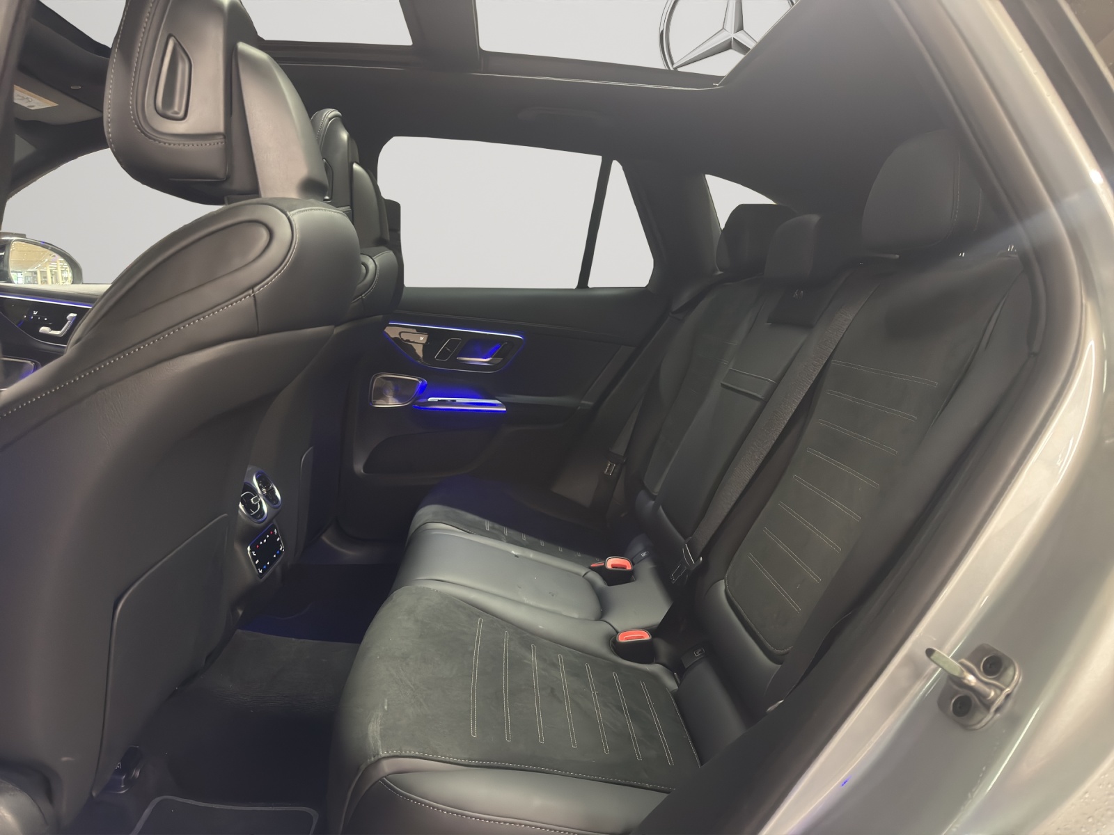 MERCEDES-BENZ GLC 400 e 4Matic EQ Star 9G-Tronic-image-7