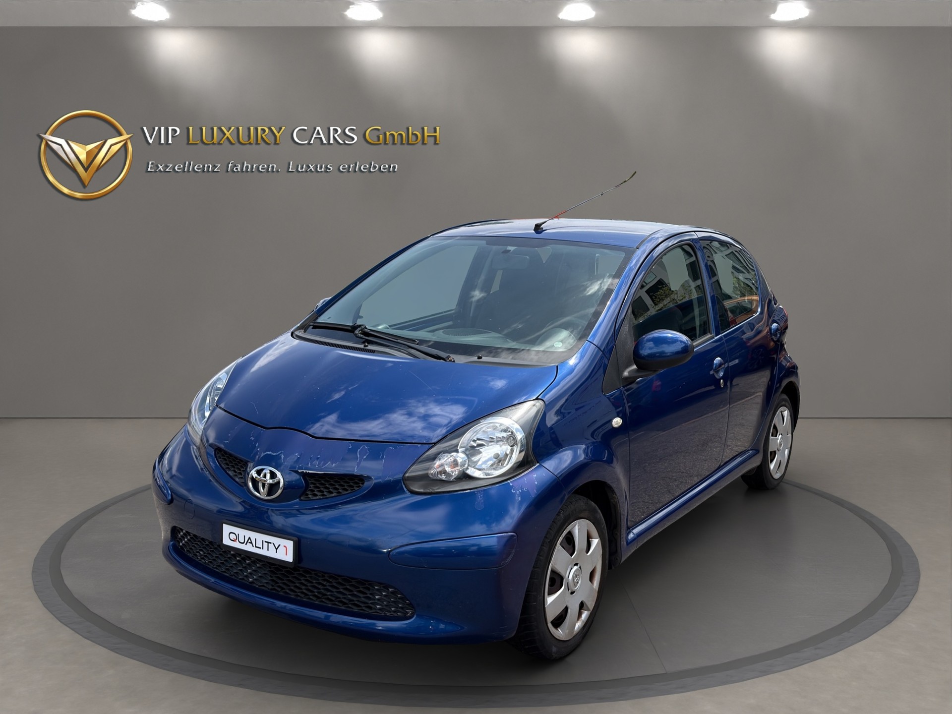 TOYOTA Aygo 1.0 Linea Terra-showroom-element-1