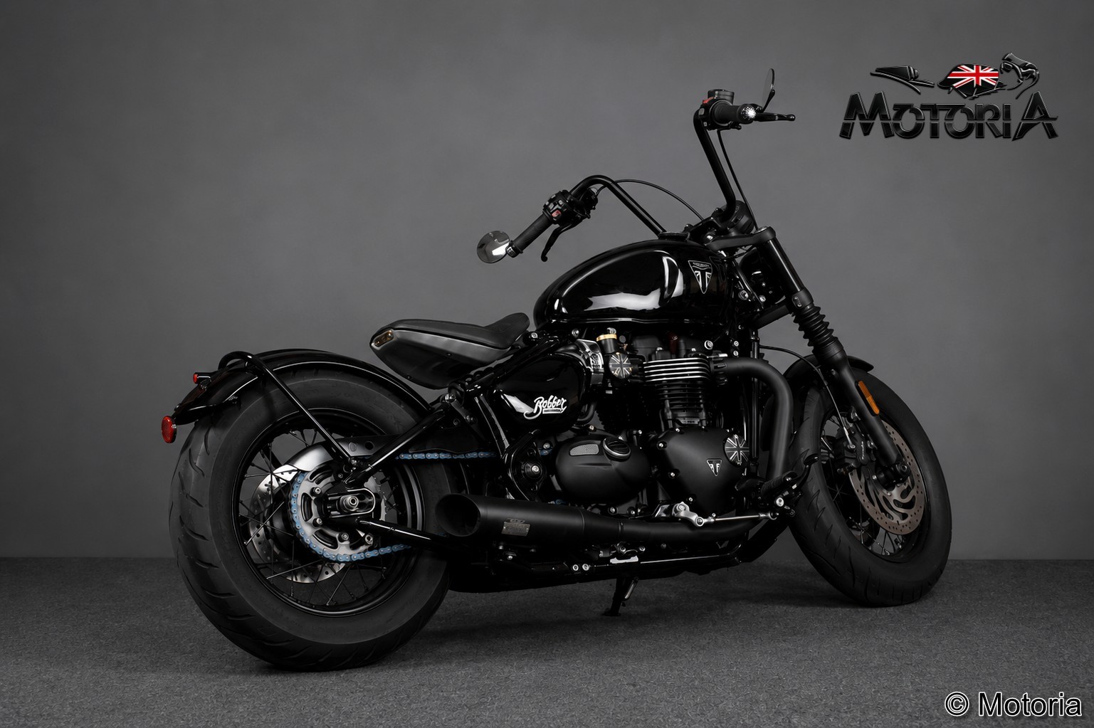 TRIUMPH Bonneville 1200 Bobber Special Edition-image-4