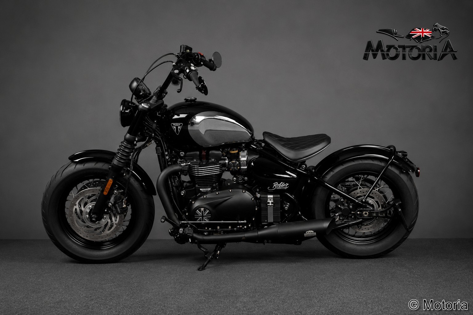 TRIUMPH Bonneville 1200 Bobber Special Edition-showroom-element-2