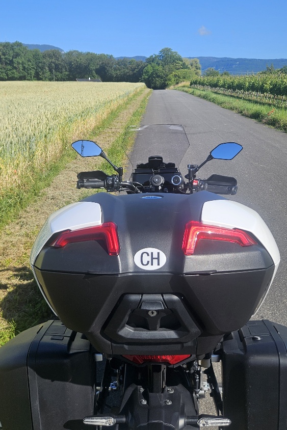 YAMAHA GT-image-4
