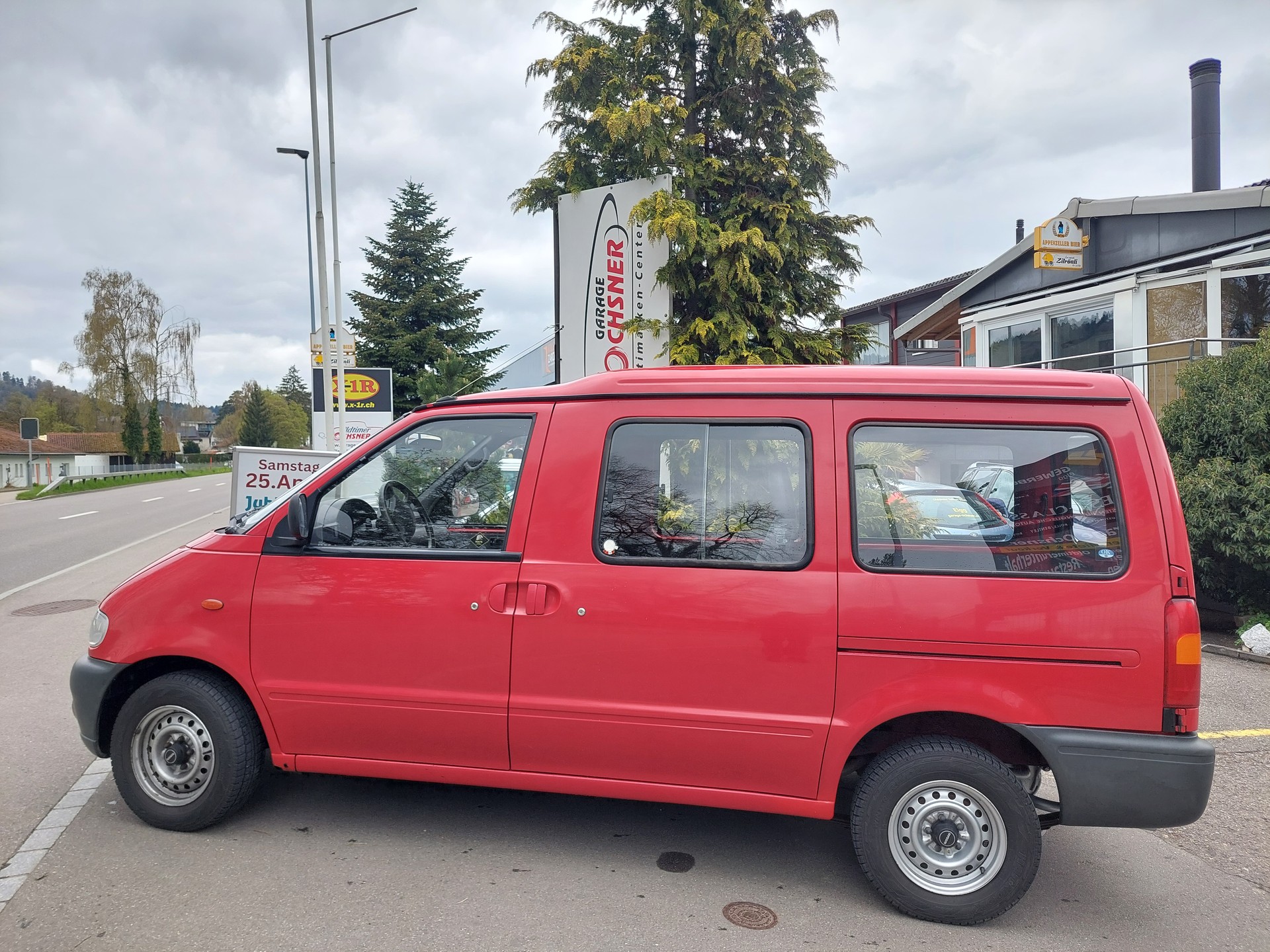 NISSAN Vanette 1.6 Cargo-showroom-element-3