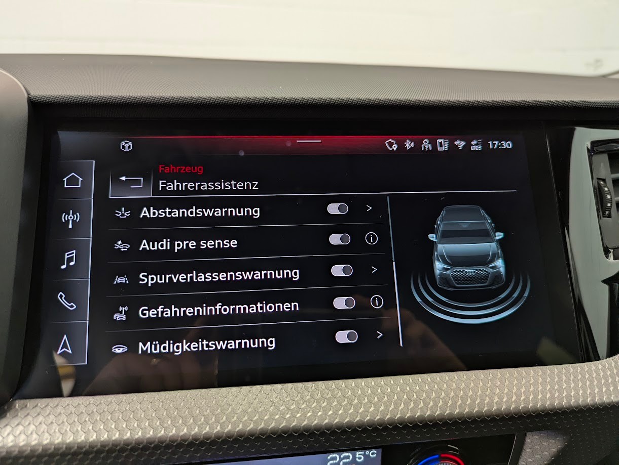 AUDI A1 Sportback 2.0 40 TFSI S Line S-Tronic*5J GAR DESIGN-SELECTION TEILLEDER-SPORTSITZE NAVI VOLL-LED*-image-18