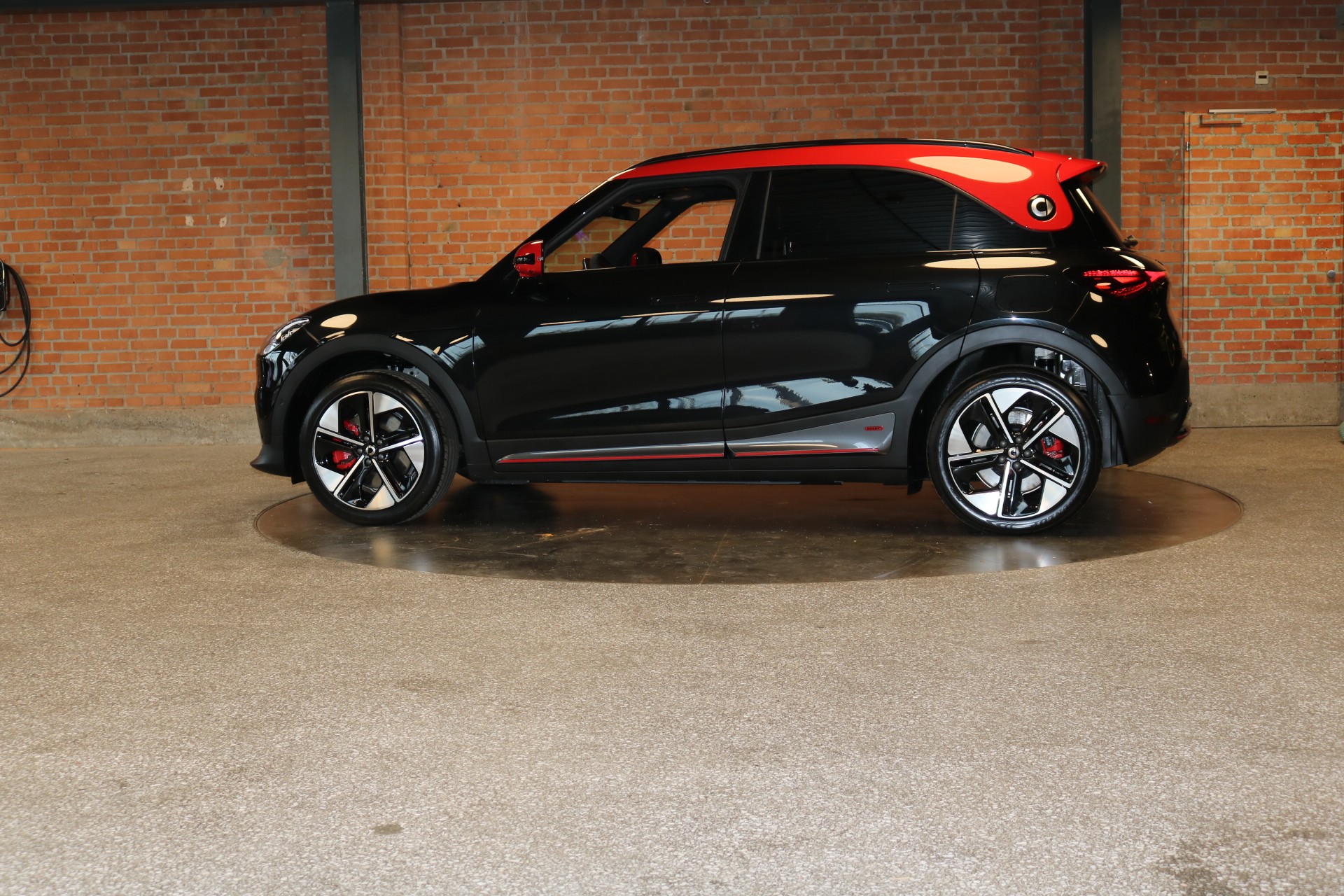 SMART #1 66 kWh Brabus AWD, 428 PS, Aktions-Leasing 0,9%, sofort verfügbar