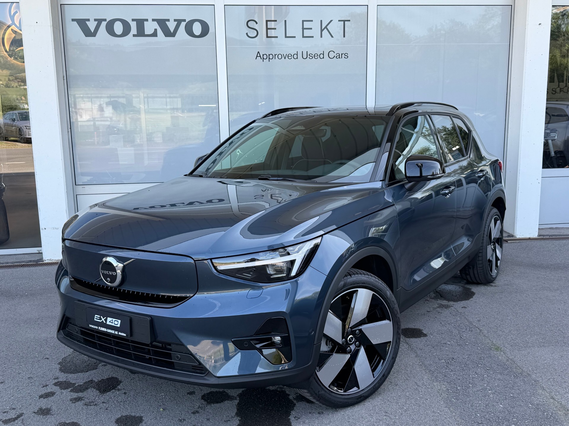 VOLVO EX40 XCENTRIC Twin Motor AWD Ultra