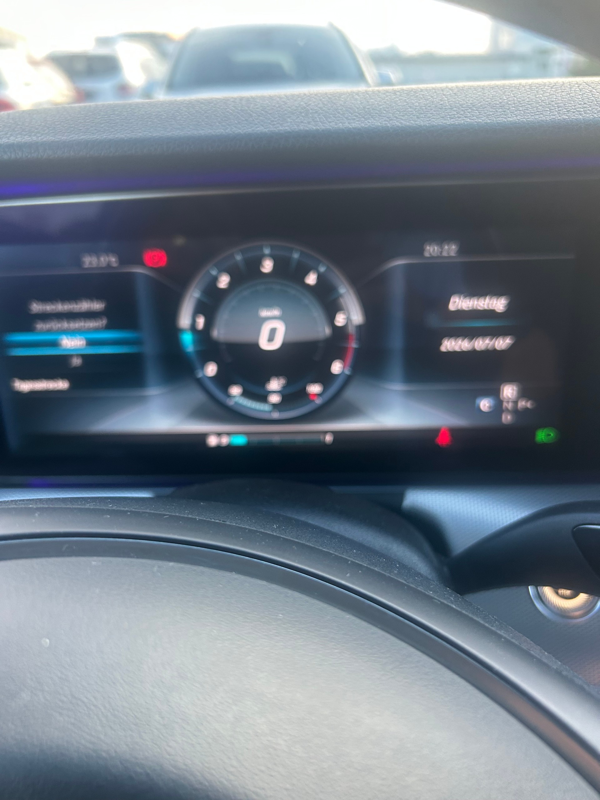 MERCEDES-BENZ E 220 d Avantgarde 9G-Tronic-showroom-element-2
