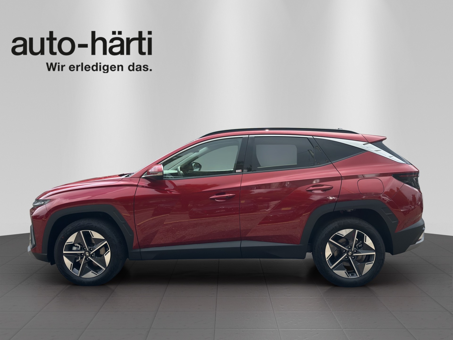 HYUNDAI Tucson 1.6 HEV Amplia 4WD-showroom-element-1